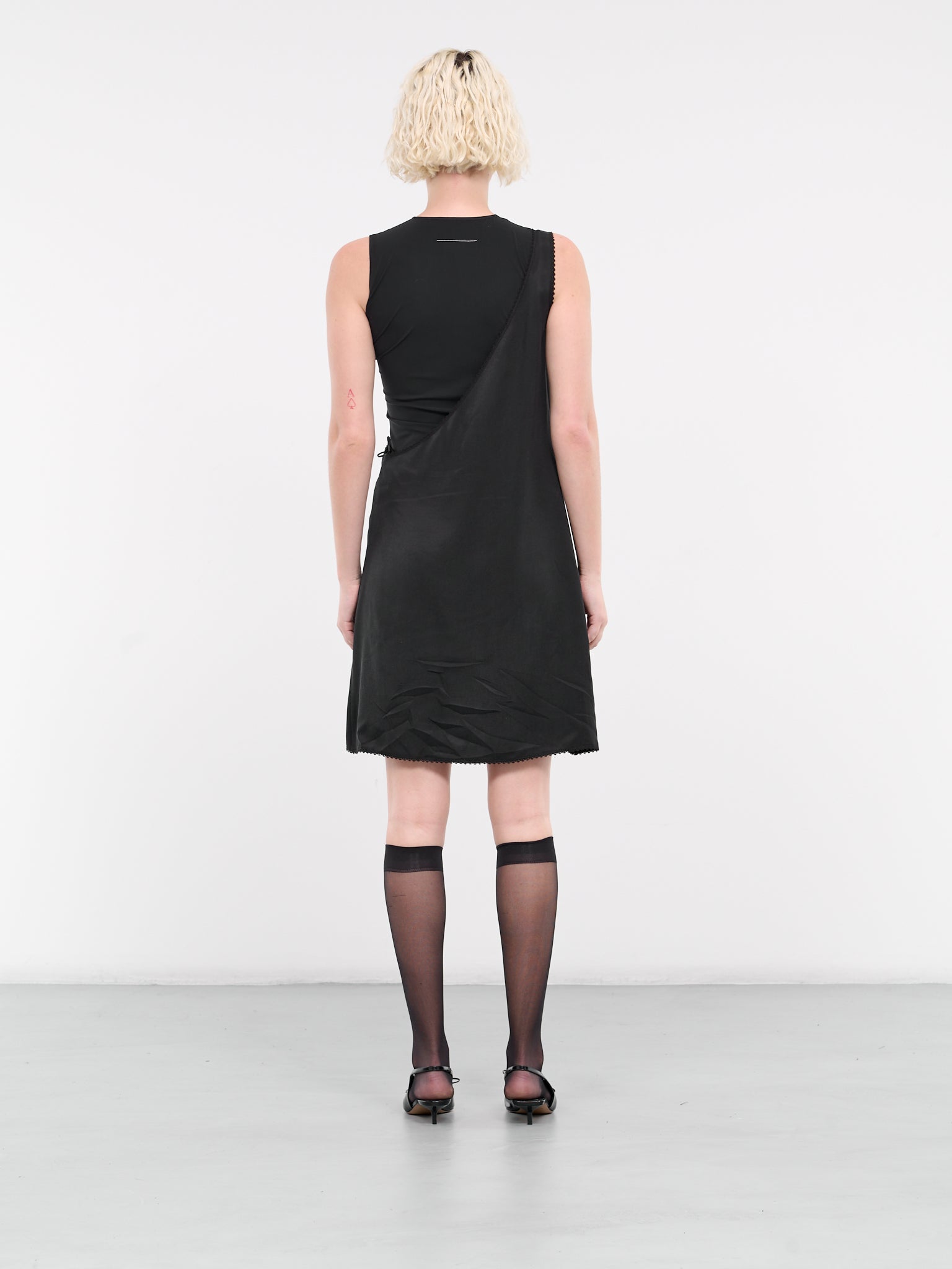 Mini Dress (S62DD0027-MTN005-BLACK)