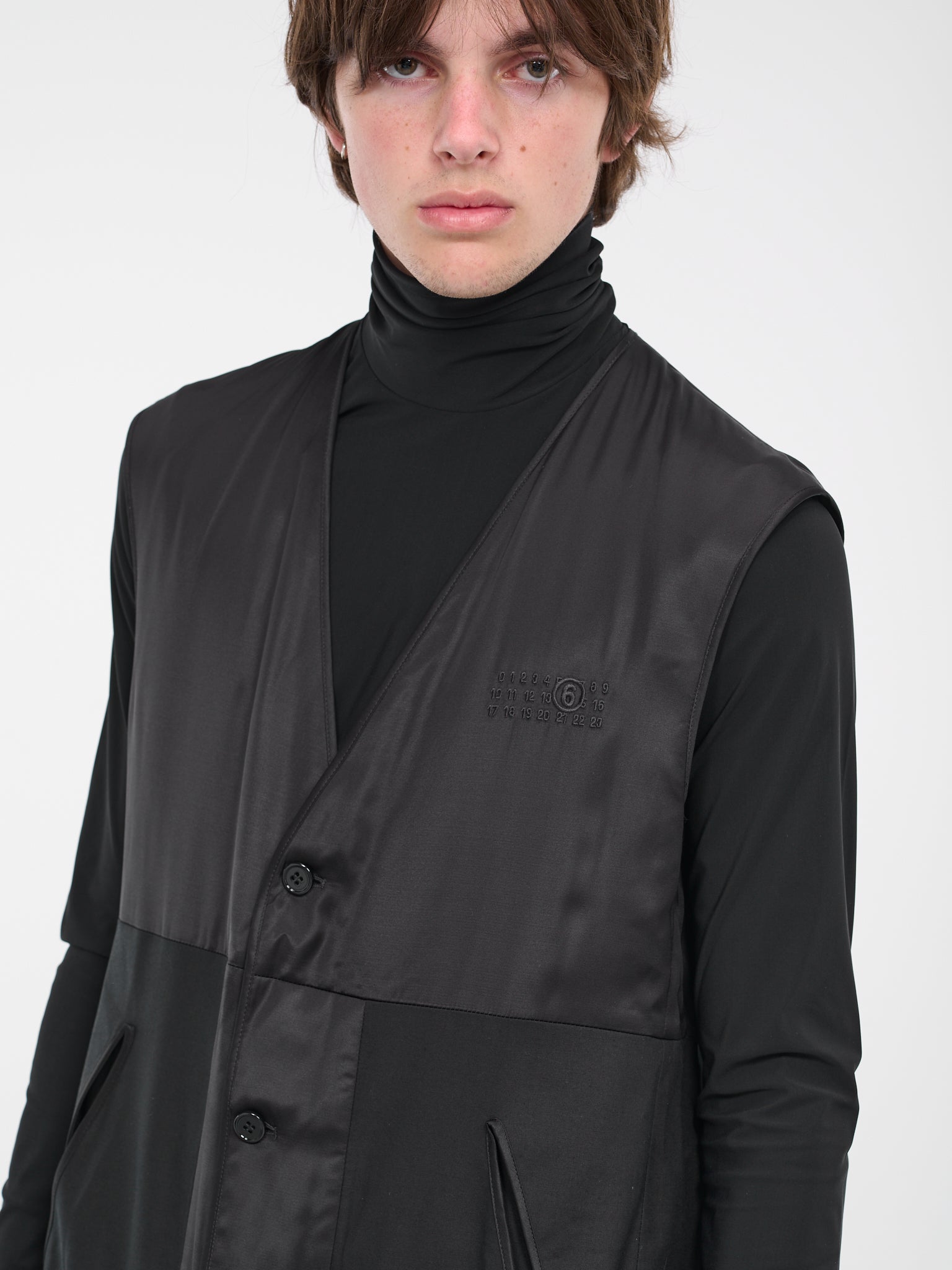 Paneled Vest Coat (S62FB0059-STZ113-961-BLACK)