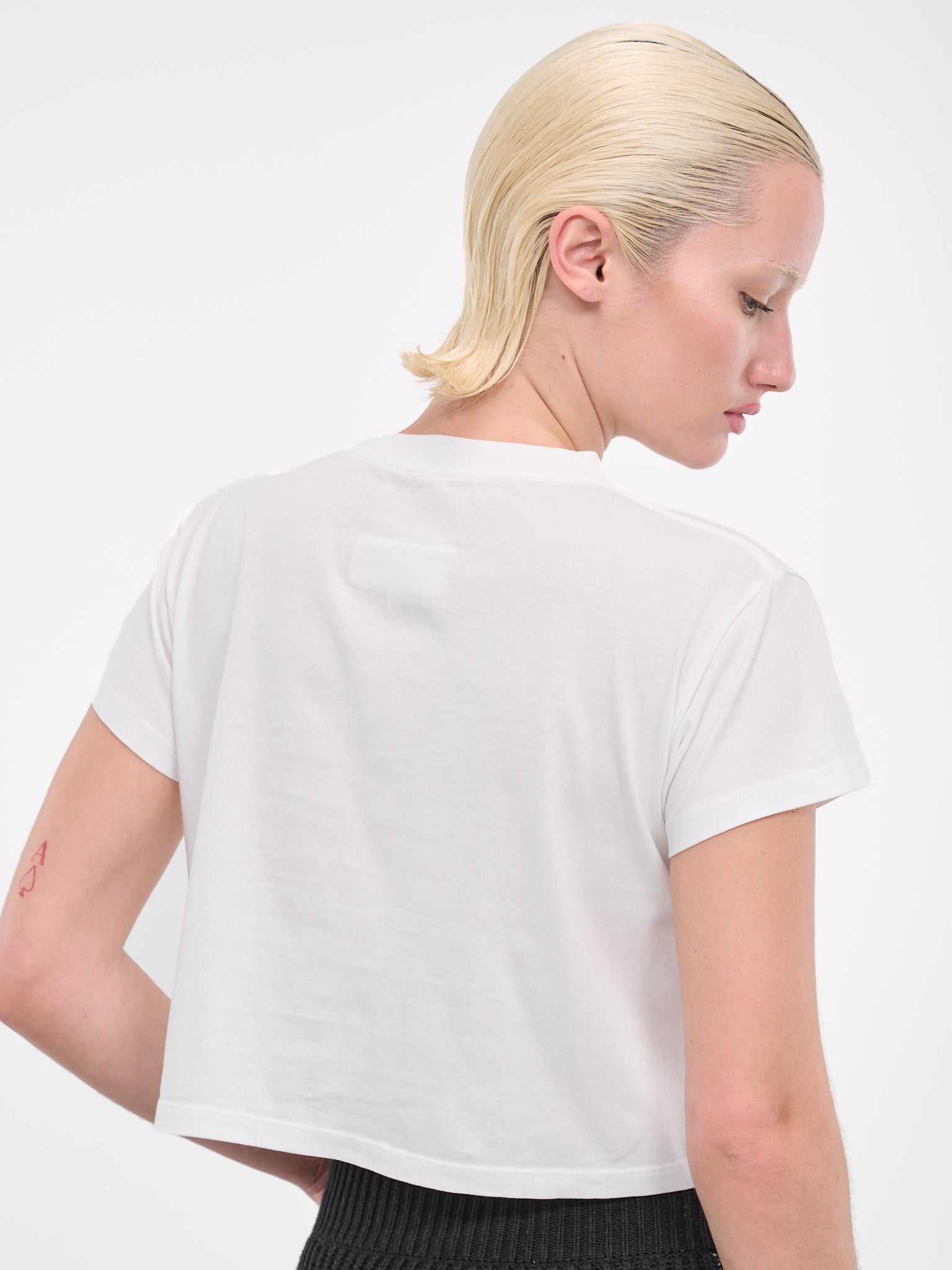 Numeric Crop Baby Tee (S62GD0173-S23588-101-CREAM)