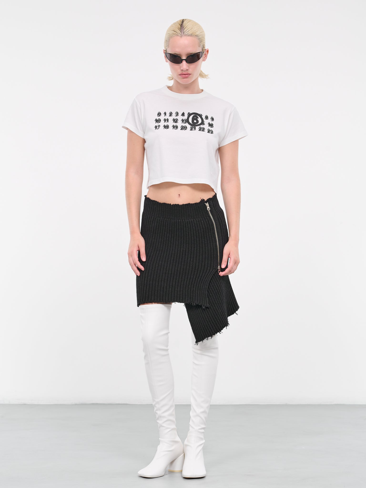 Numeric Crop Baby Tee (S62GD0173-S23588-101-CREAM)