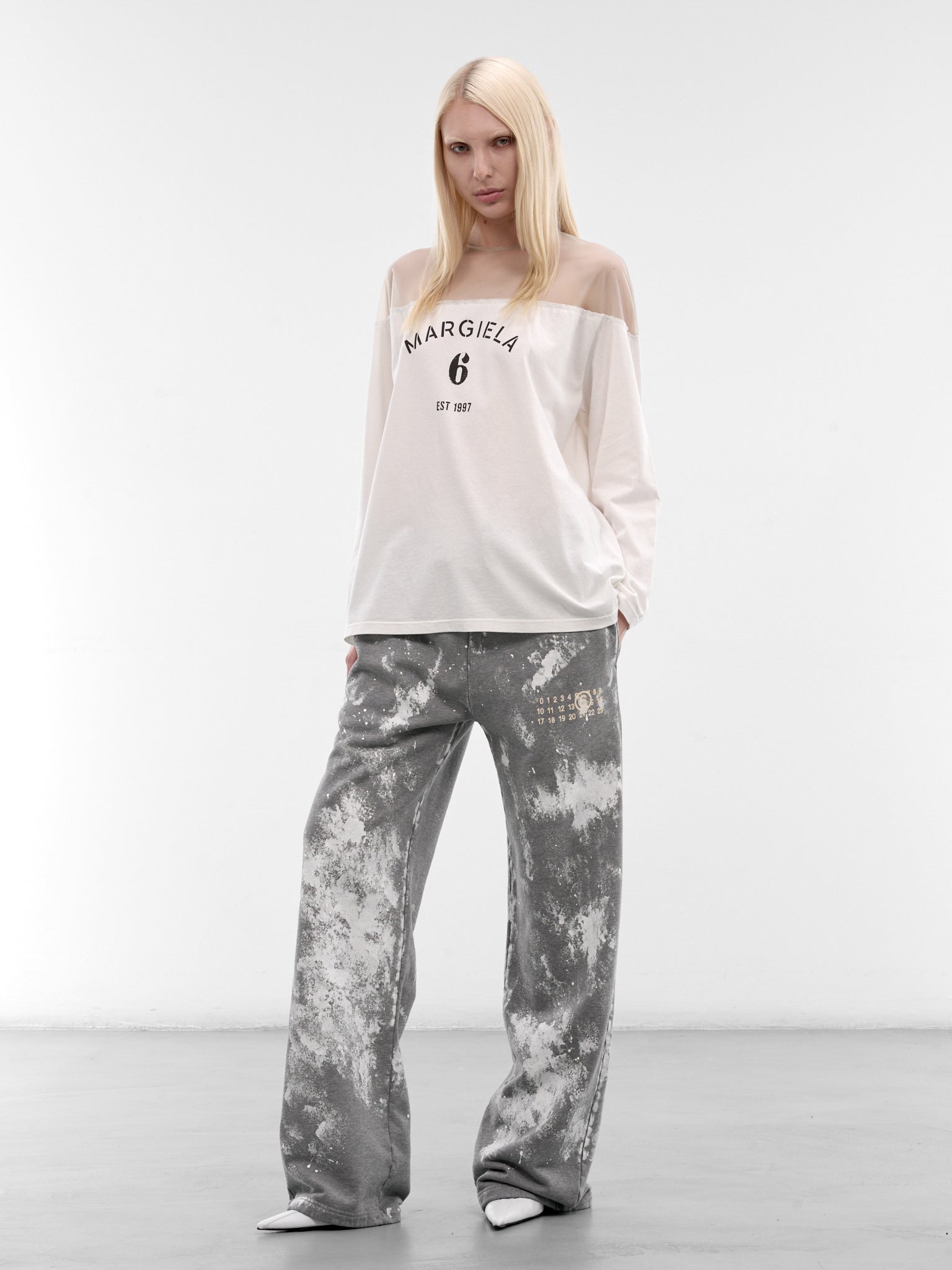 White Mannequin Print Jersey Top (S62GD0213-M20108-101-WHITE)