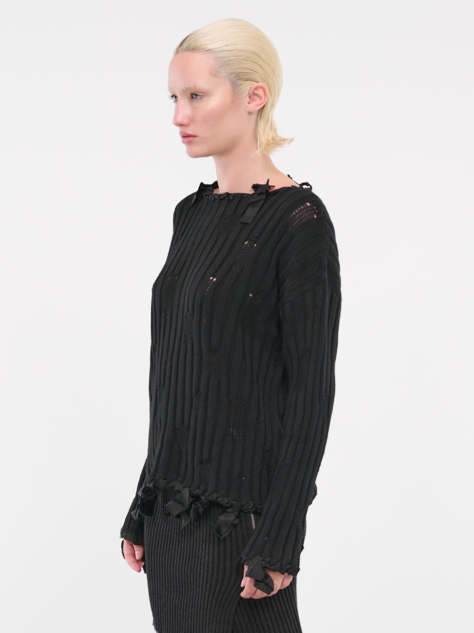 Distressed Knit Sweater (S62HL0021-S18380-900-BLACK)
