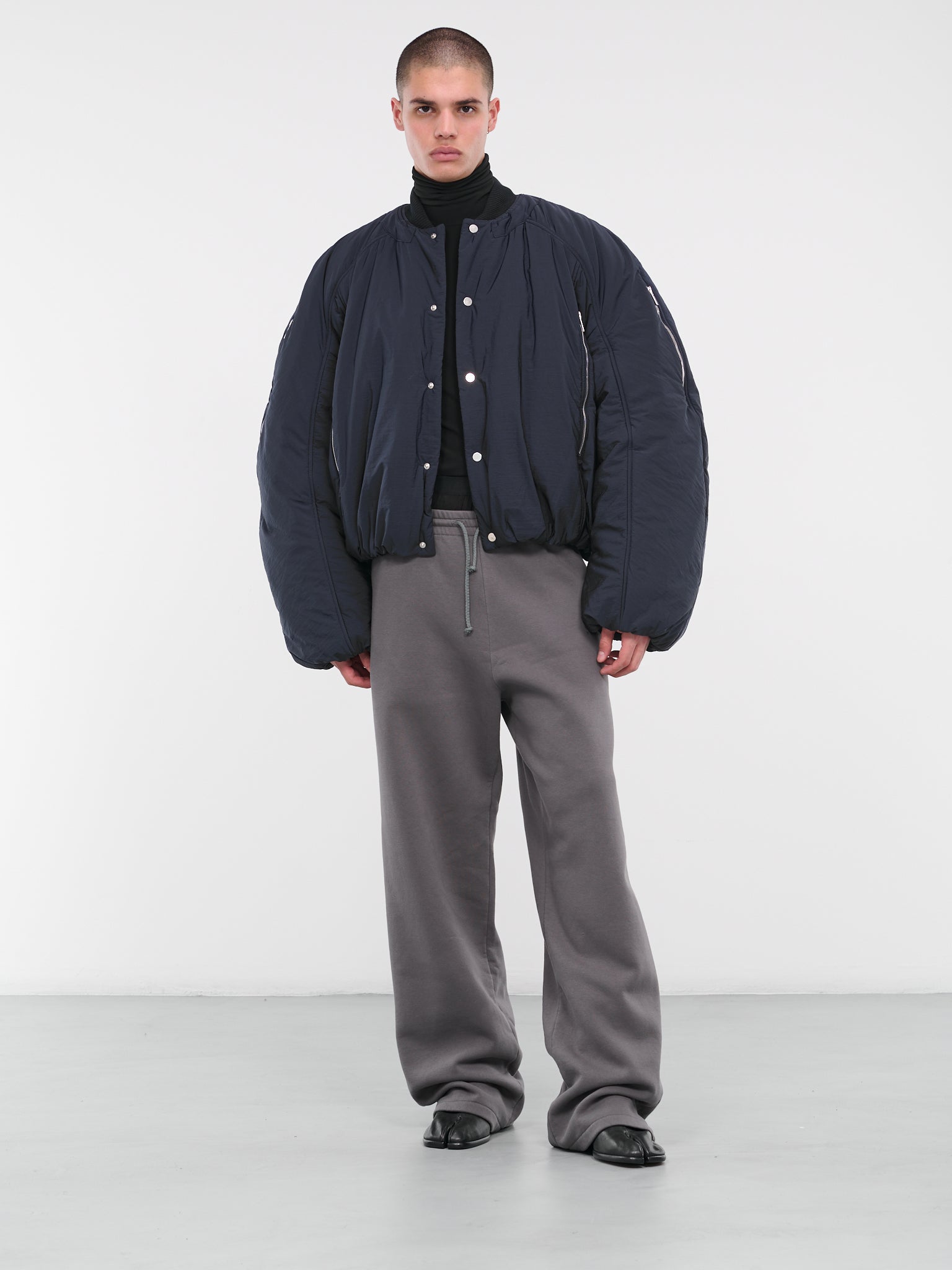 Wide Sweat Pants (S62KB0182-S25596-GRAY)