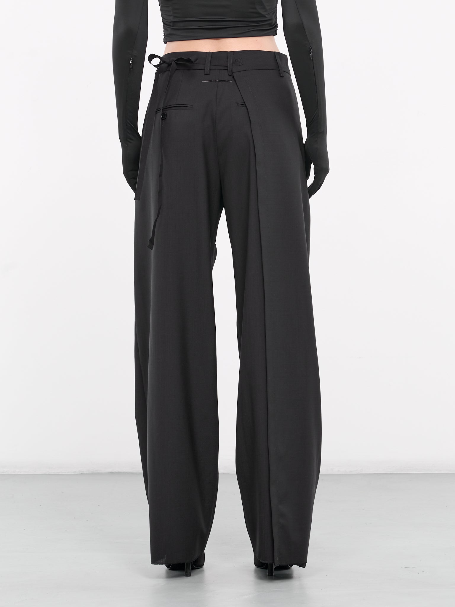Tailored Paneled Trousers (S62KB0201-M35080-BLACK)