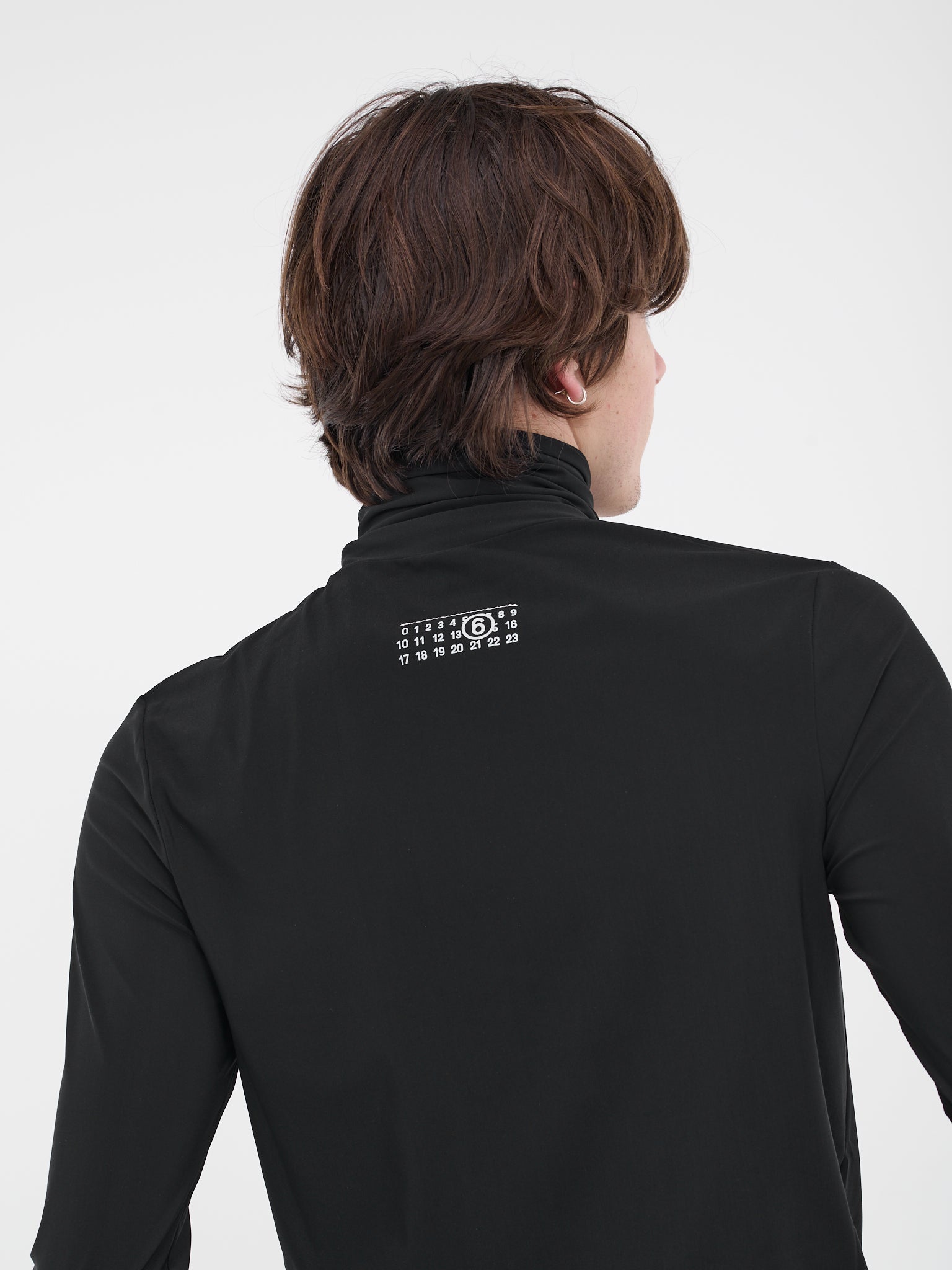 Turtleneck Logo Tee (S62NH0019-S24625-900-BLACK)