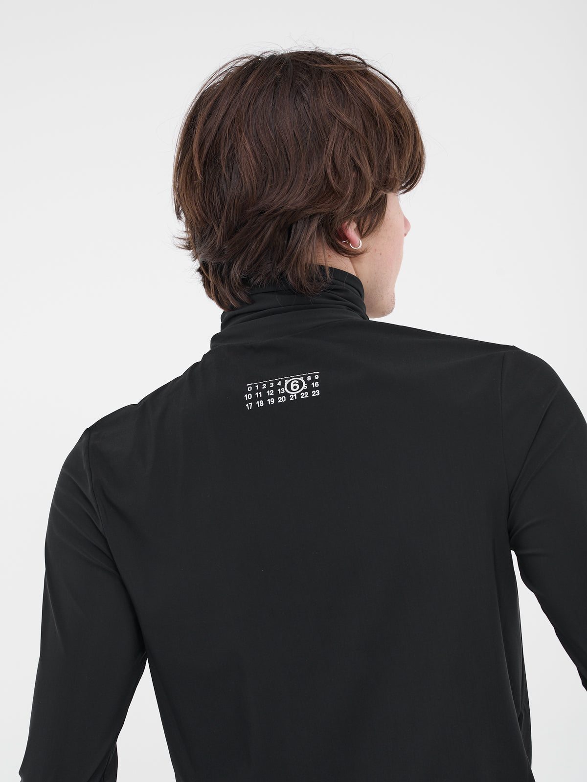 Turtleneck Logo Tee (S62NH0019-S24625-900-BLACK)
