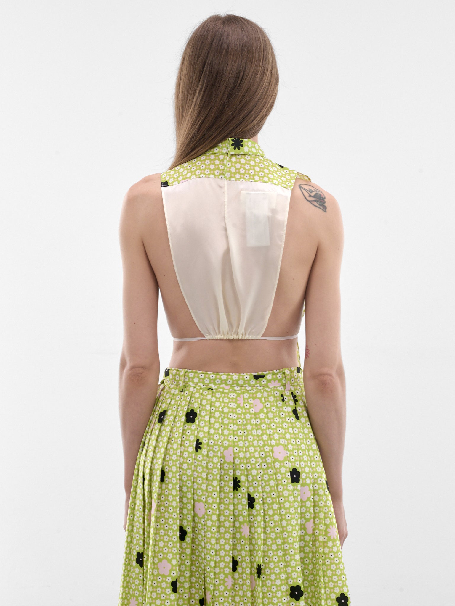 Green Floral Wool Stole Top (S62TH0054-M35909-002S-APPLE-GR)