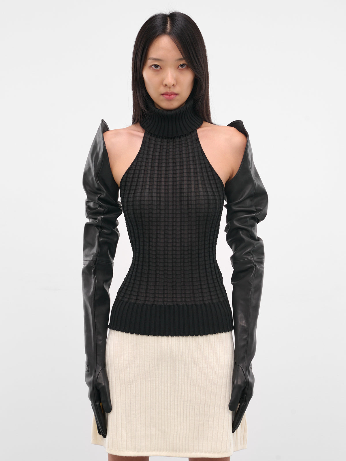 Black Glazed Lambskin Opera Gloves (S62TS0079-M07014-900-BLACK)