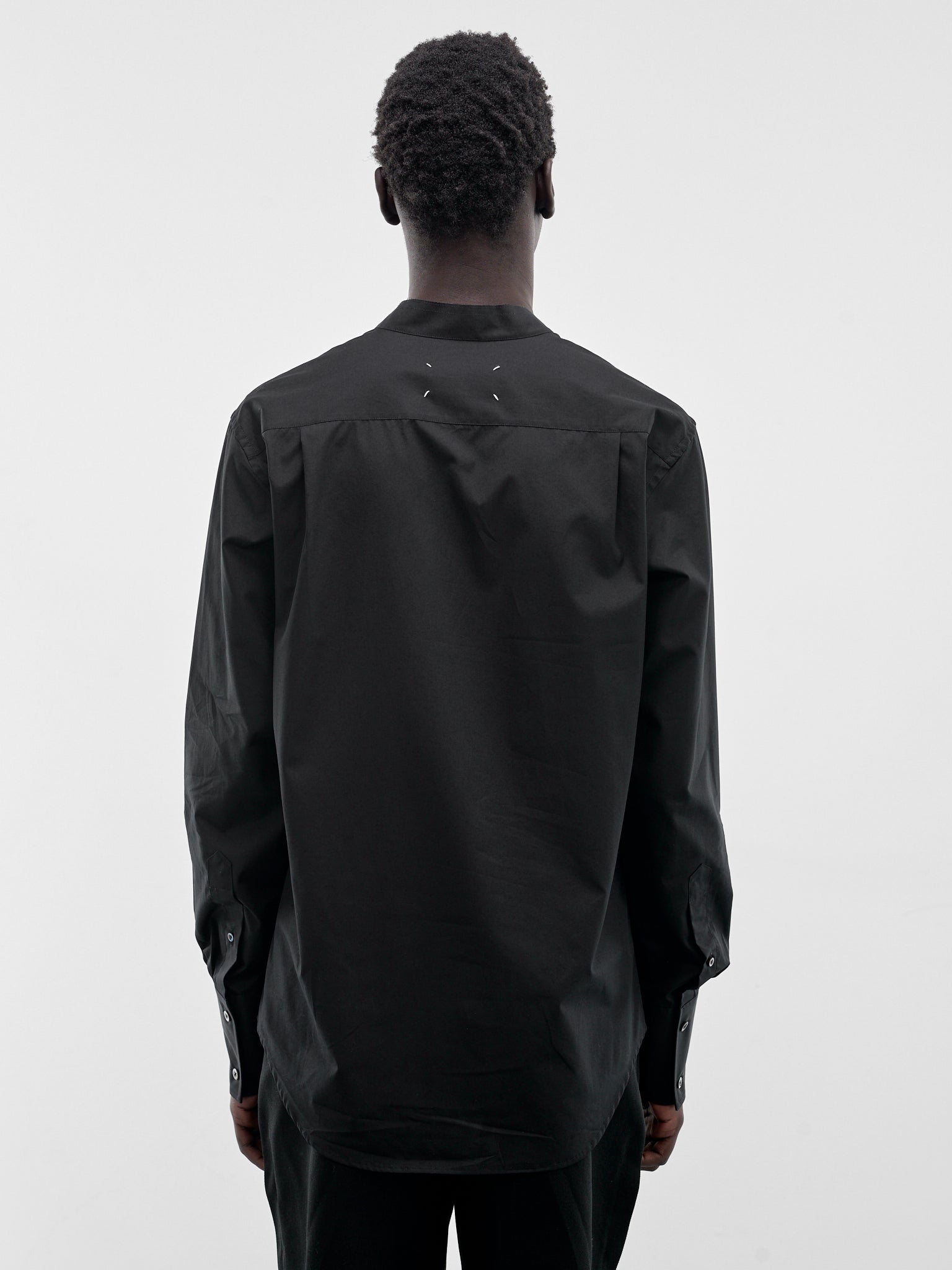 Black V-Neck Tied Shirt (S67DT0031-S43001-900-BLACK)