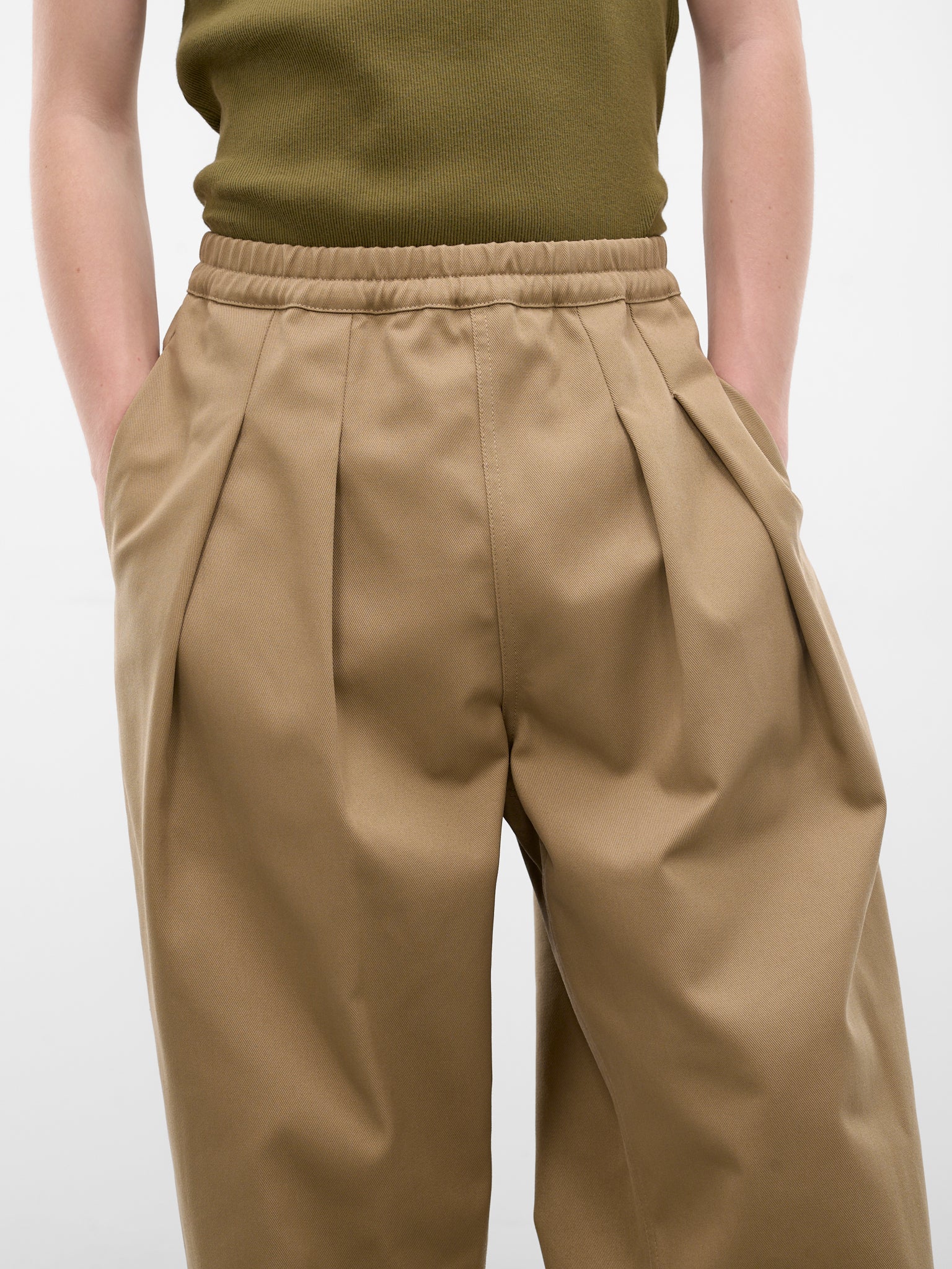 MAISON MARGIELA Pleated Elastic Trousers | H.Lorenzo - detail 1