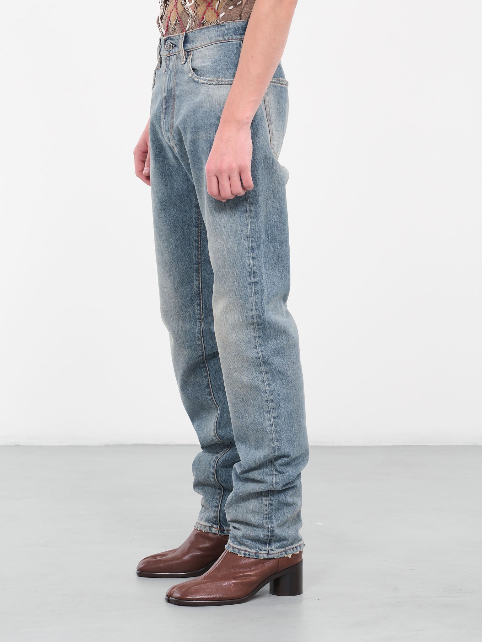 Distressed Jeans (S67LA0027-S30561-984-BLUE)
