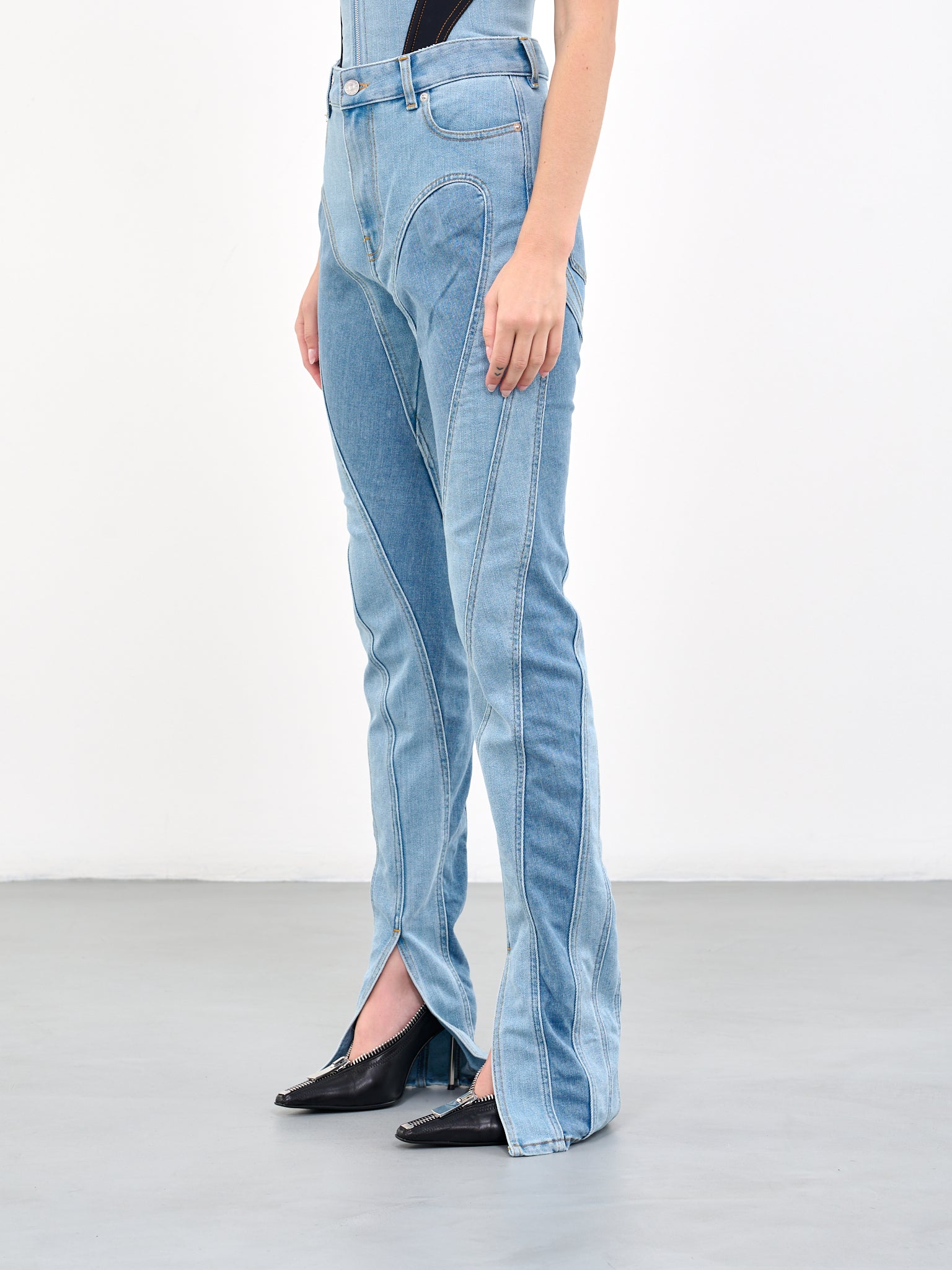 MUGLER Slit Spiral Jeans | H.Lorenzo - side