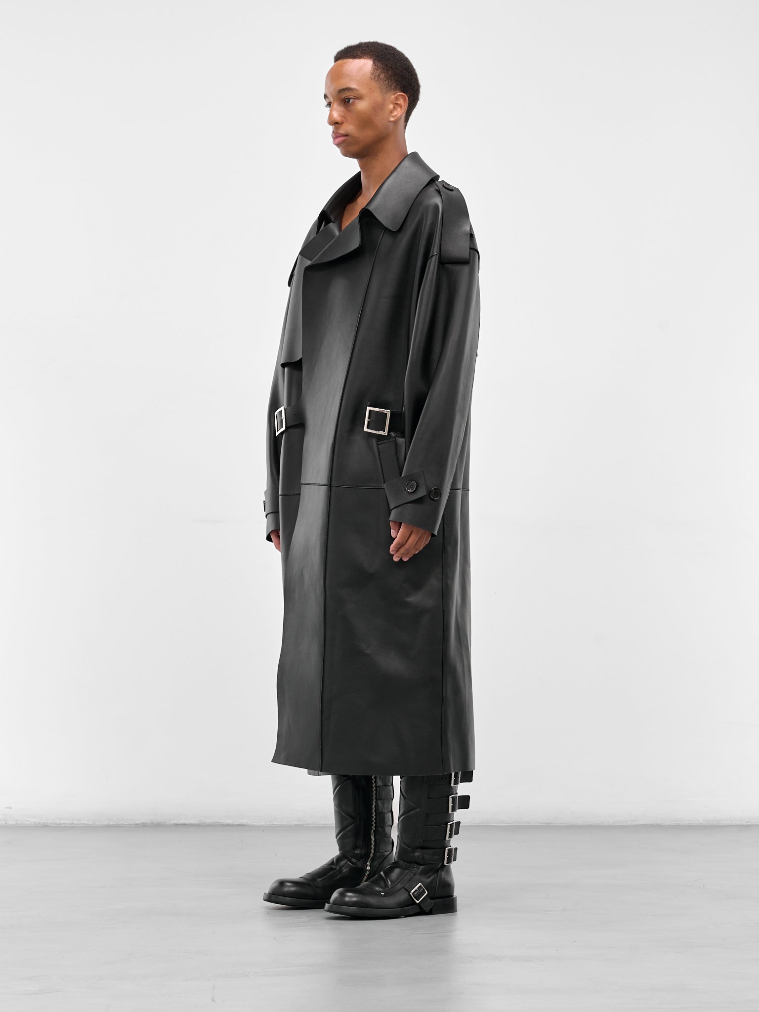 Black Sheep Leather Trench Coat (S71AA0469-SY1345-BLACK)