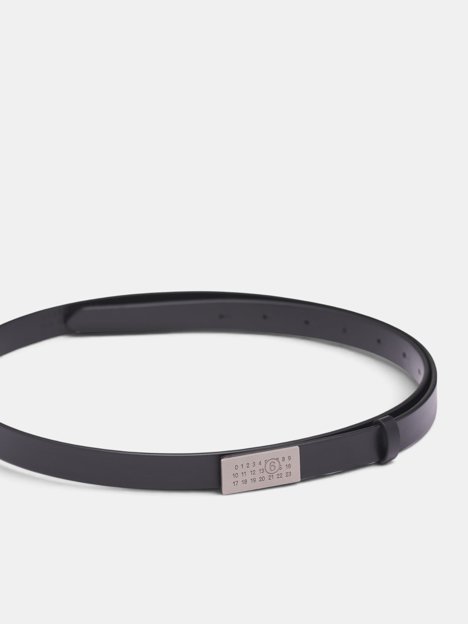 Black Leather Logo Buckle Belt (SA5TP0011-P9441-BLACK)