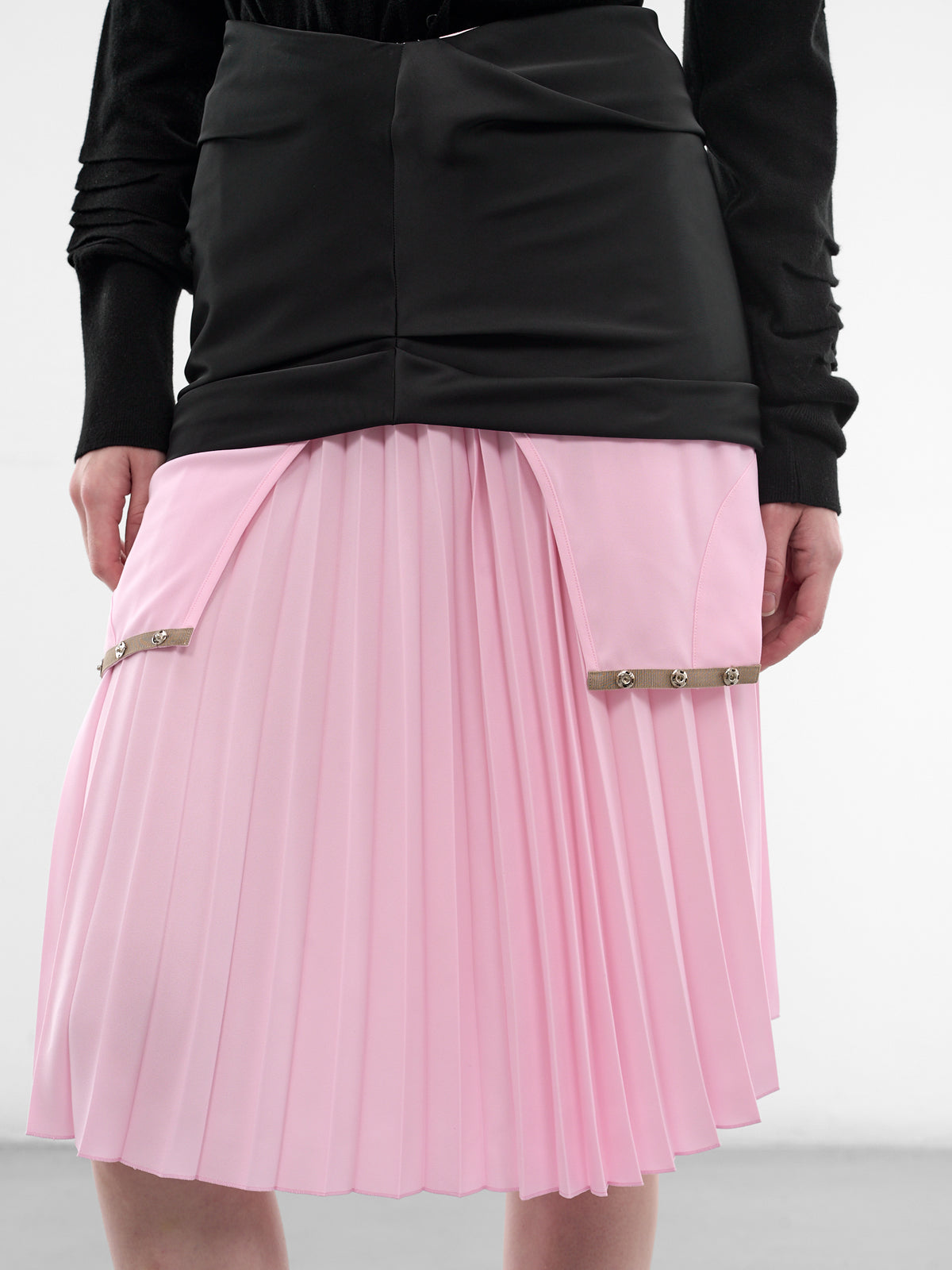 JULIE KEGELS Pleated Skirt | H.Lorenzo - detail 2
