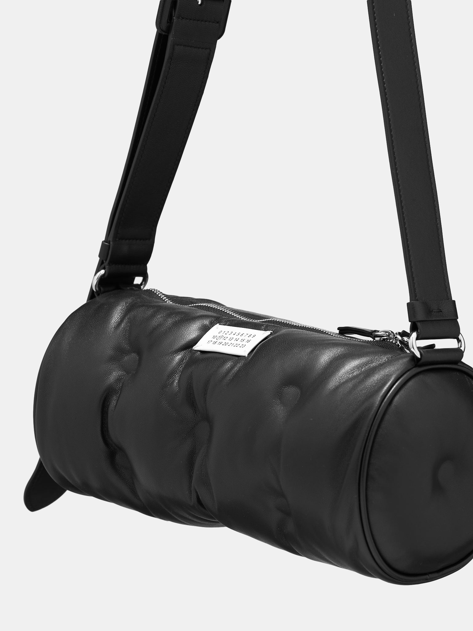 Glam Slam Pillow Bag (SB1WG0048-P4300-T8013-BLACK)