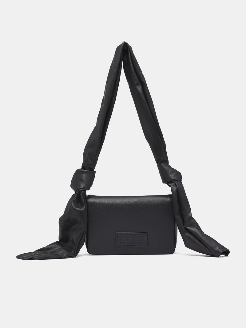 Black Leather Glove Strap Bag (SB5ZH0033-P8856-T8013-BLACK)