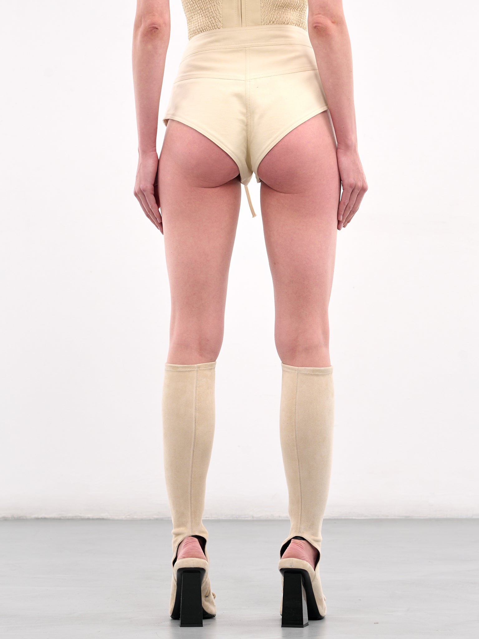 Lace-Up Shorts (SH02CR-CREAM)