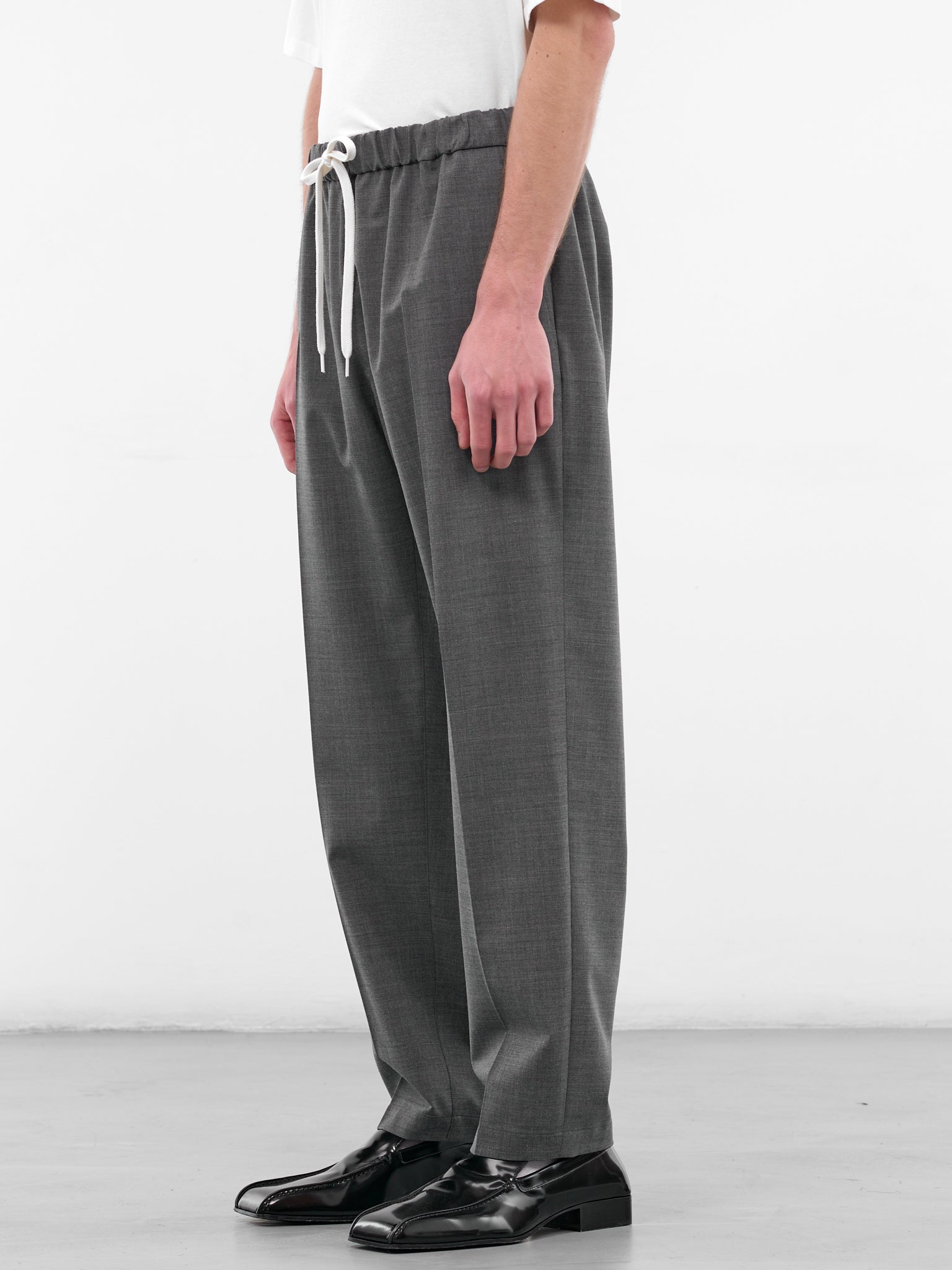 Gray Wool Elasticated Trousers (SH0KA0028-M35733-860M-GRAY)