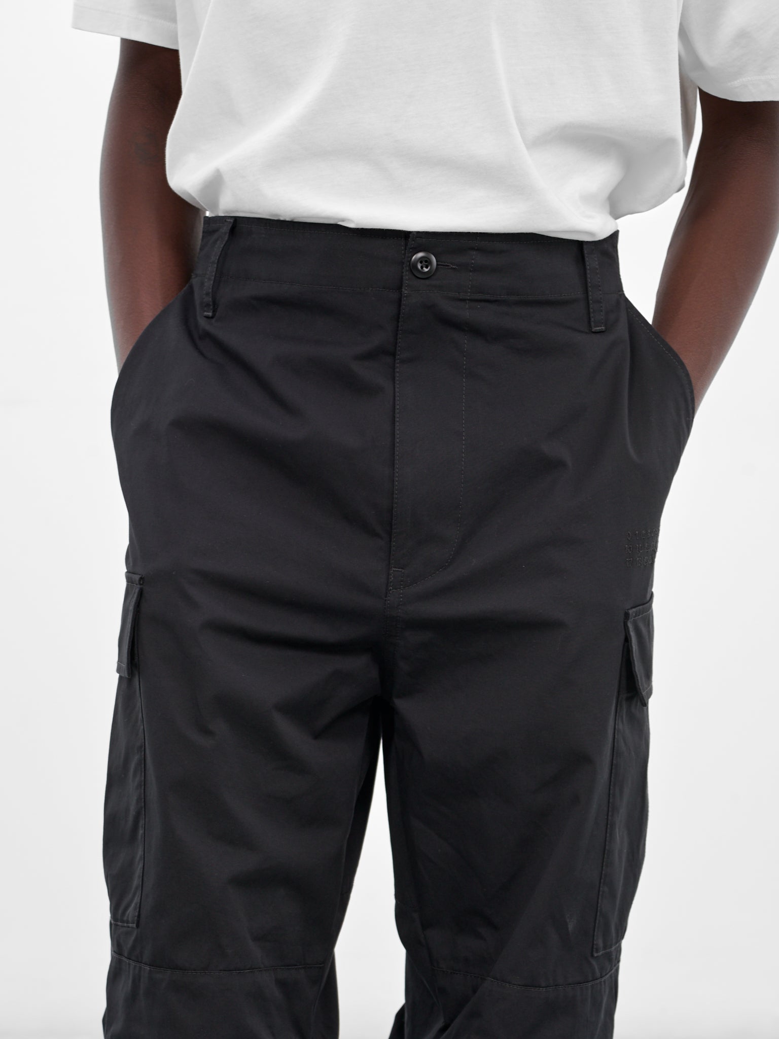 Black Technical Cargo Pants (SH0KA0061-M35734-900-BLACK)