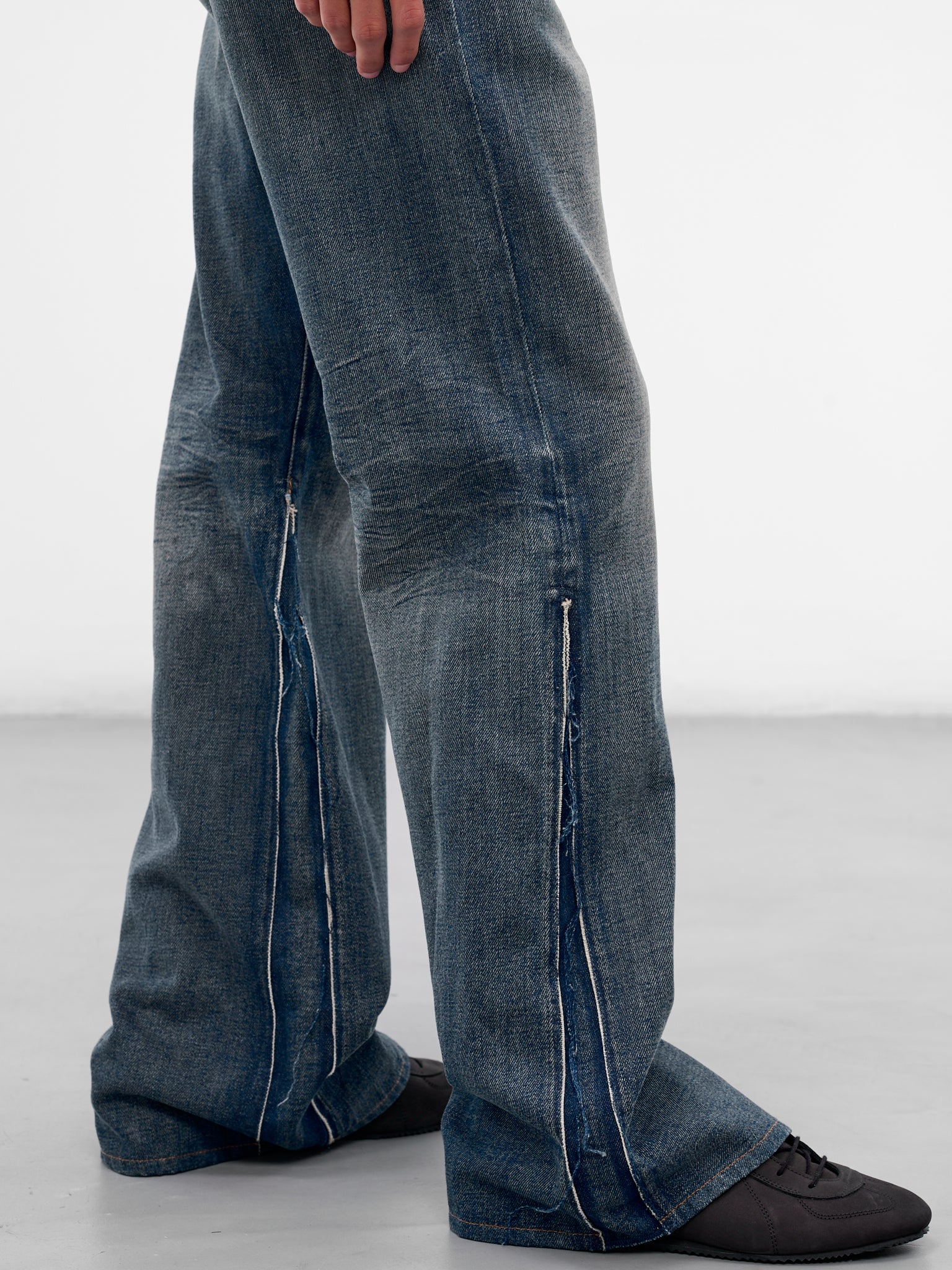 Blue Faded Denim Flared Jeans (SH0LA0022-M30017-962-BLUE)