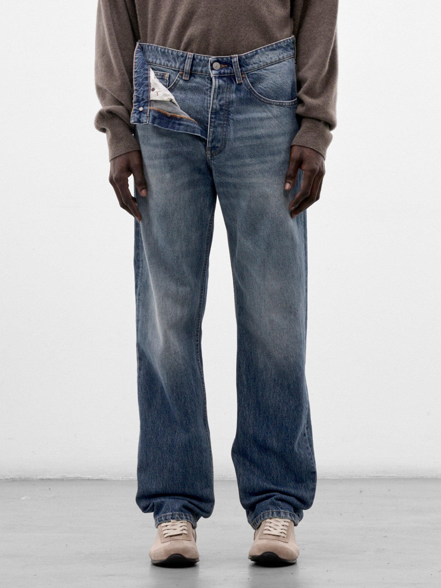 Blue Denim Relaxed Jeans (SH2LA0062-M30058-DENIM-BLUE)