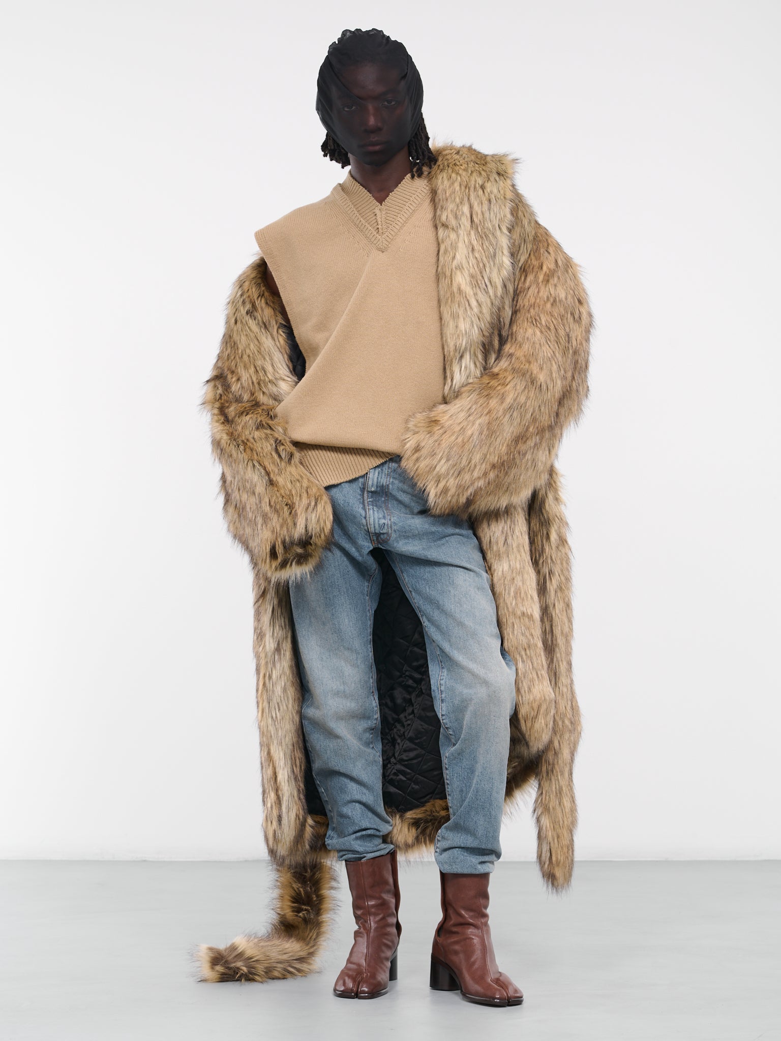 Distressed Knit Vest (SI1TH0001-S18064-BROWN)