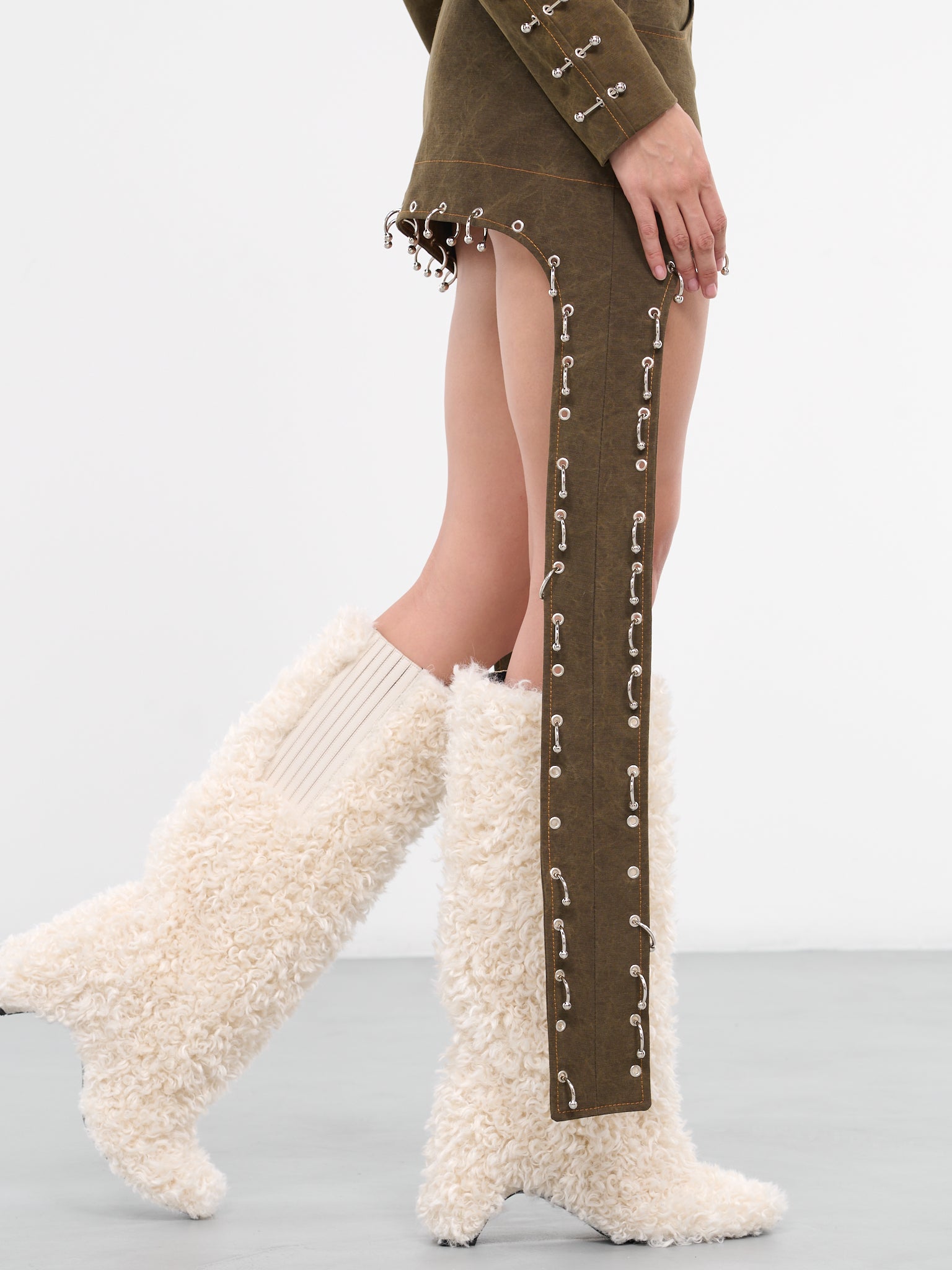 Pierced Petal Skirt (SKDMW-B08-WOOD-BROWN)