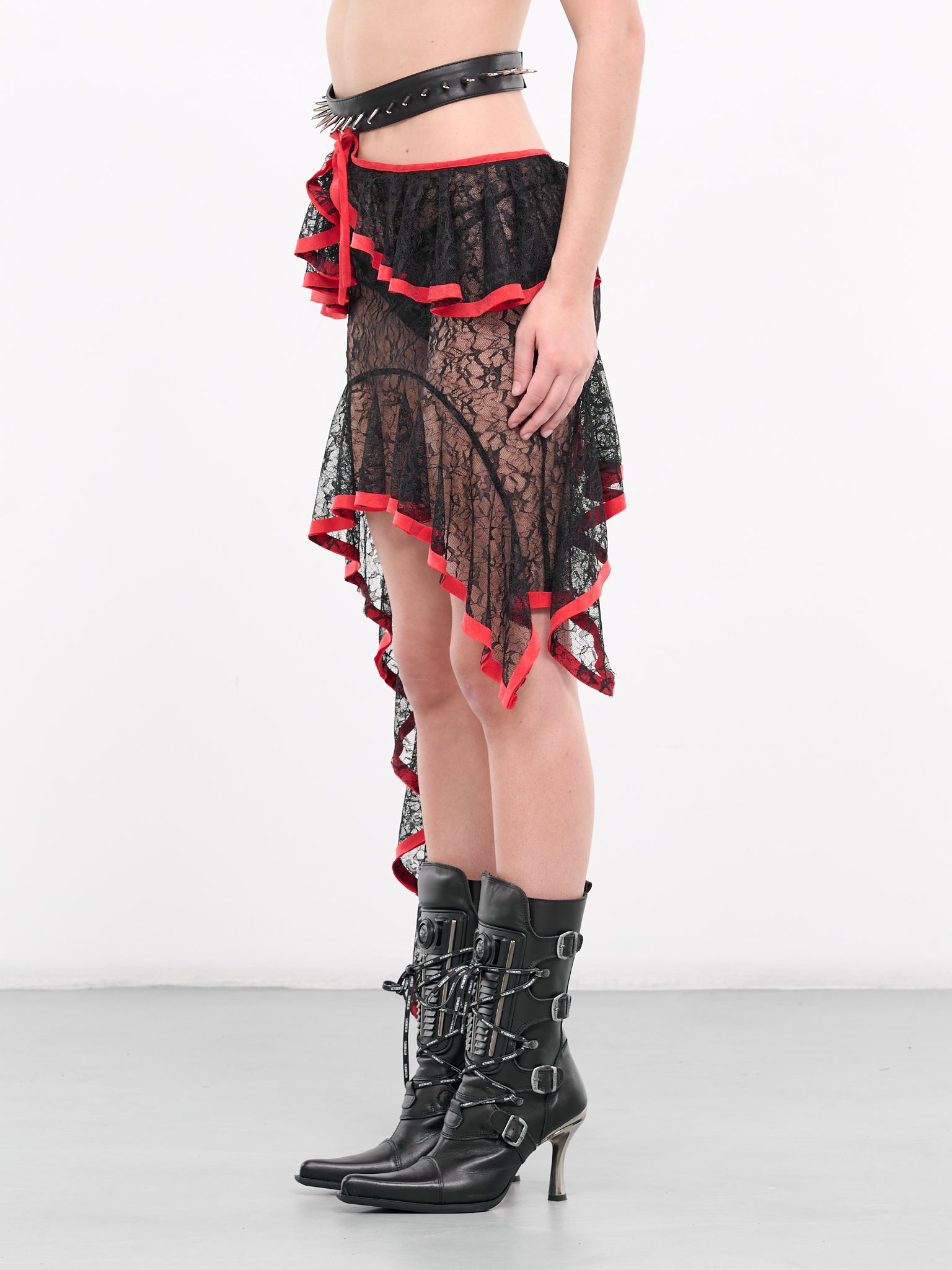 Lace Ruffle Skirt (SKPLBK17-BLACK-RED)