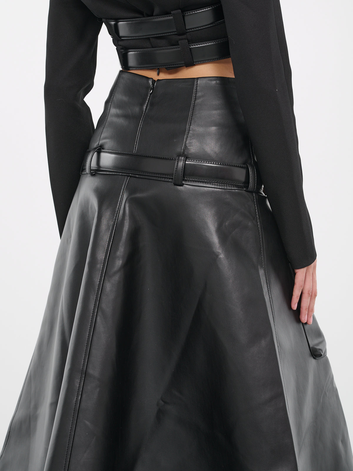 Flared Cargo Skirt (SKVLB-K11-BLACK)