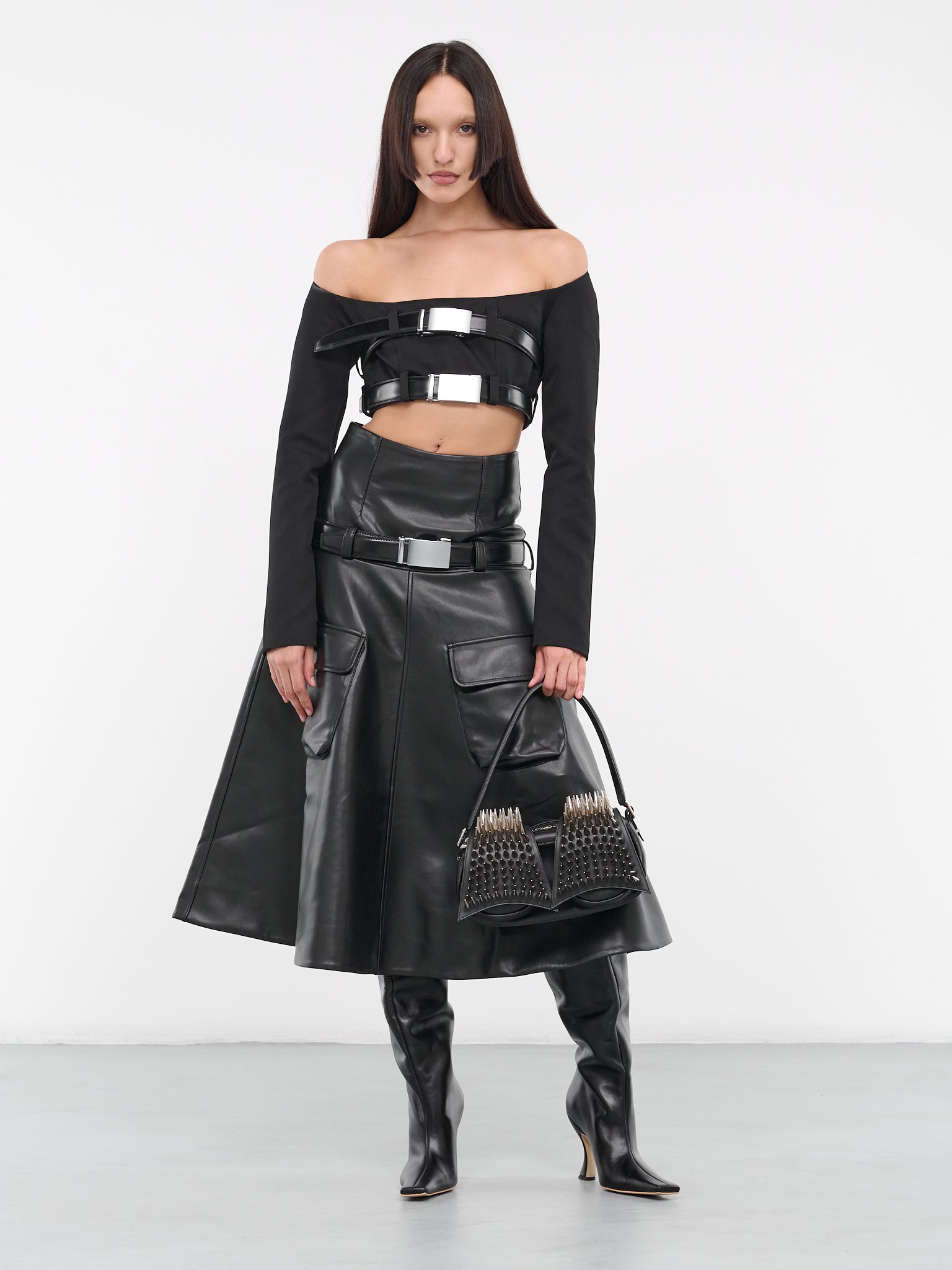 Cleavage Crop Top (TPPLB-K03-BLACK)