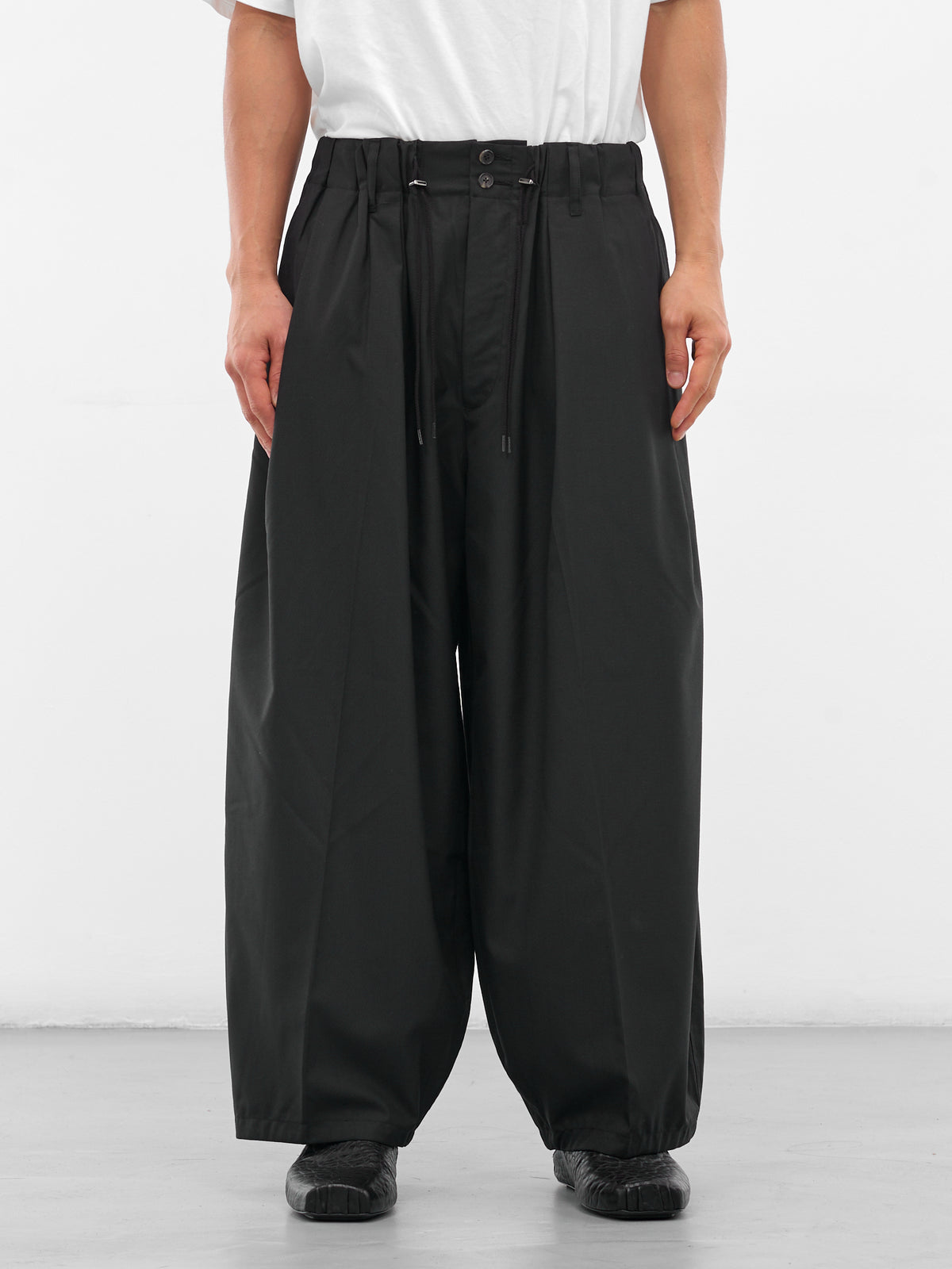 Black Elastic Wide Leg Trousers (SLEC-CL-BL-BLACK)