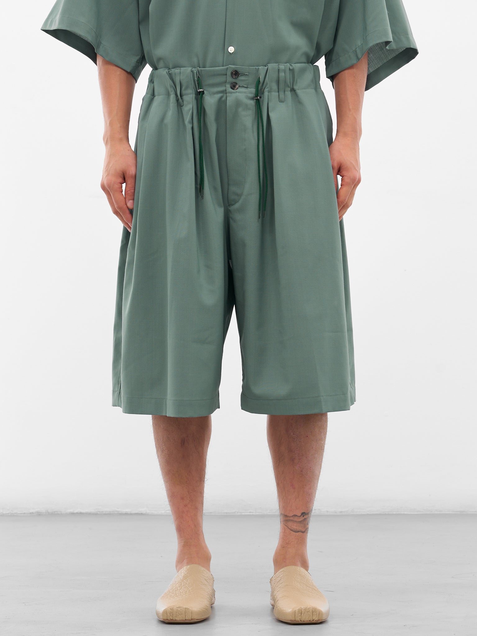Green Elastic Baggy Shorts (SLEC-CPS-GR-GREEN)