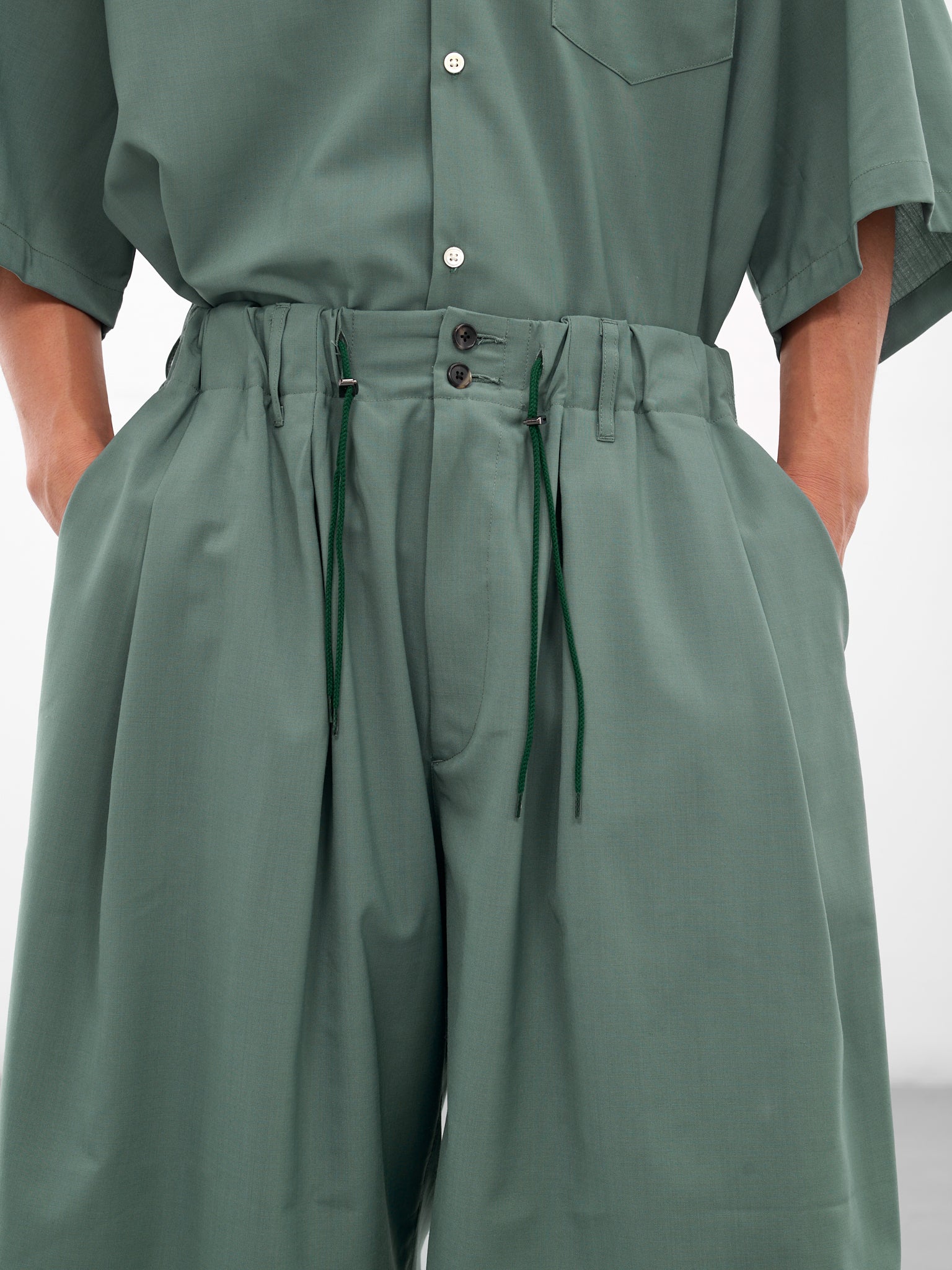 Green Elastic Baggy Shorts (SLEC-CPS-GR-GREEN)