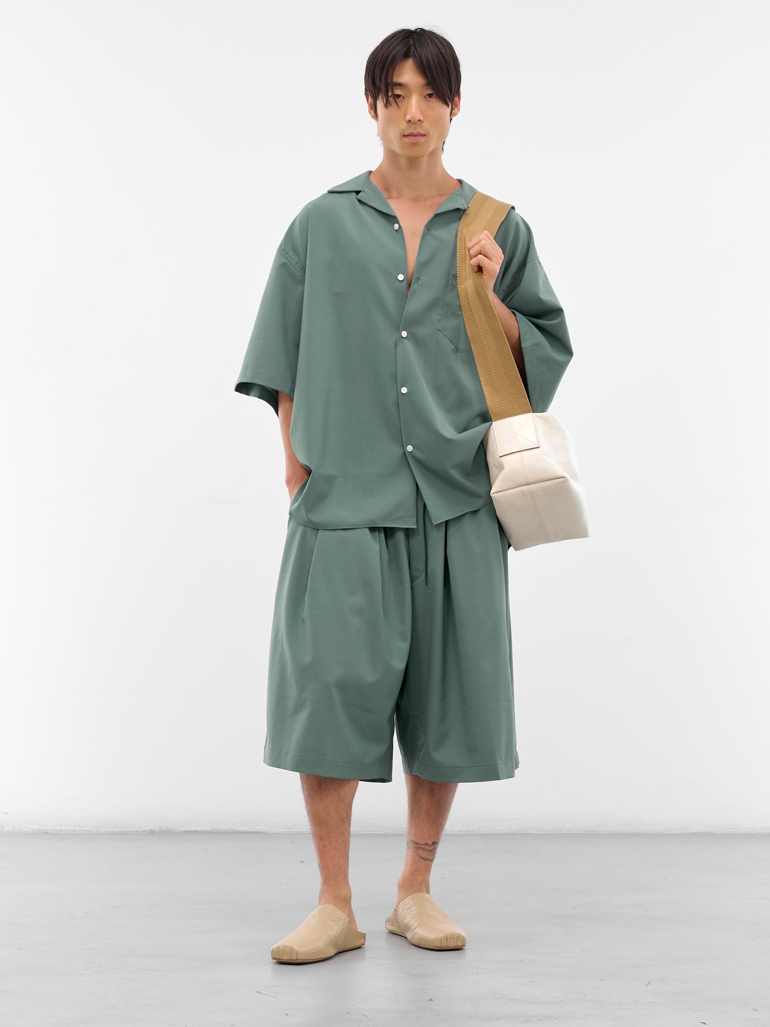 Green Oversized Short Sleeve Shirt (SLEC-OCSHSS-GR-GREEN)
