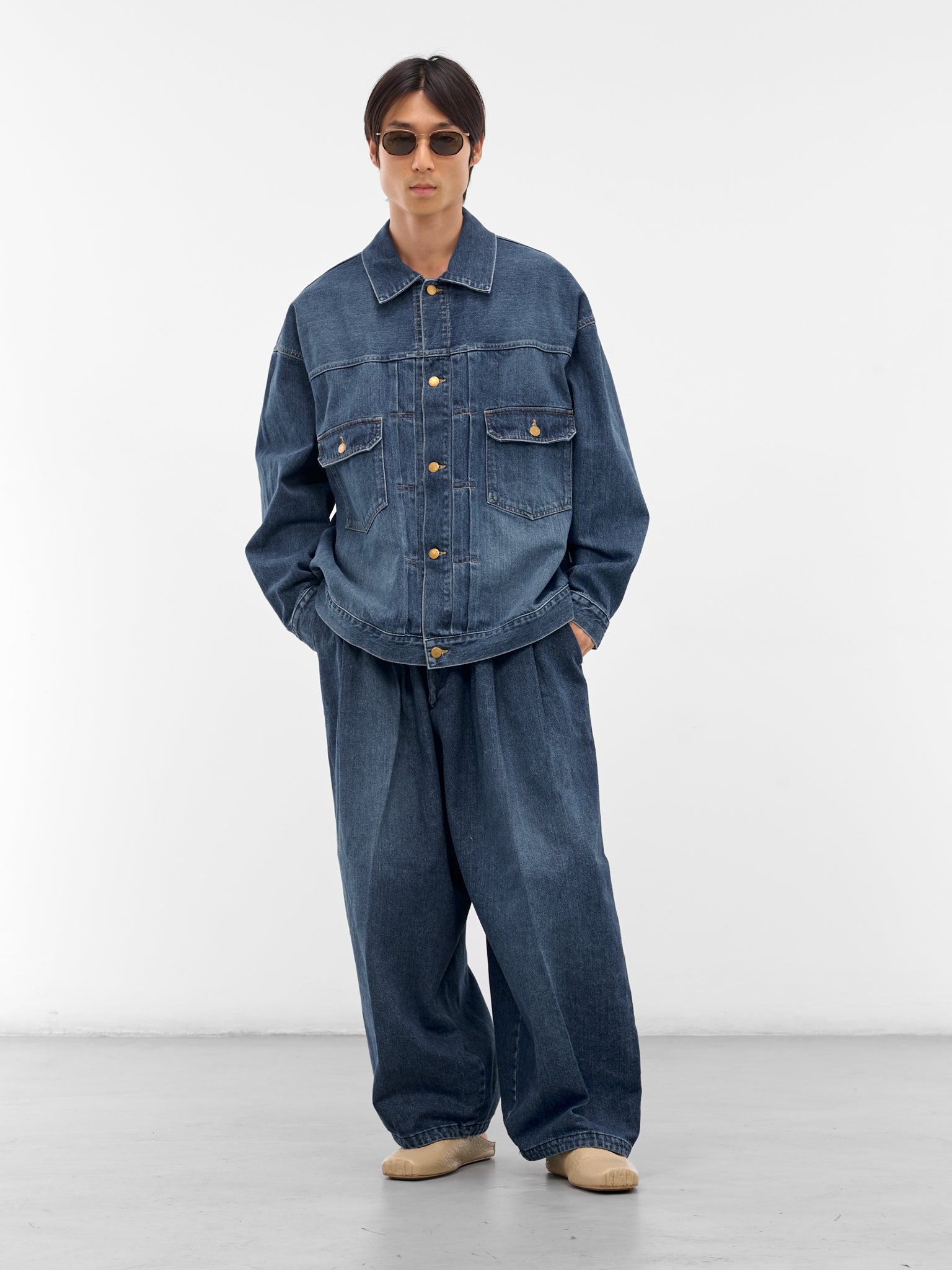 Blue Denim Oversized Trucker Jacket (SLEC-TJK-DWWH-DENIM-DAMAGED)