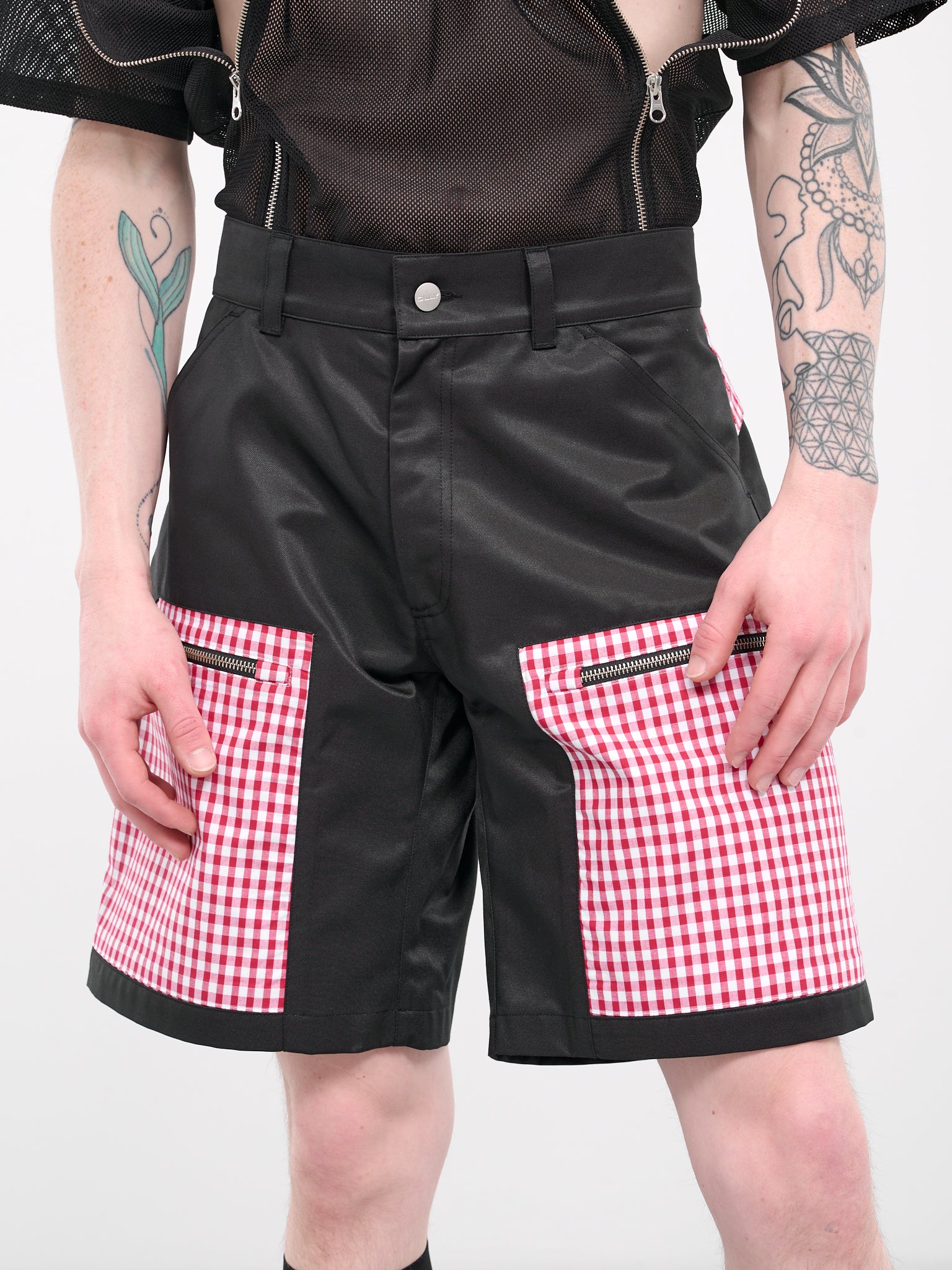 Gingham Utility Shorts (SO01-BLACK-RED-GINGHAM)