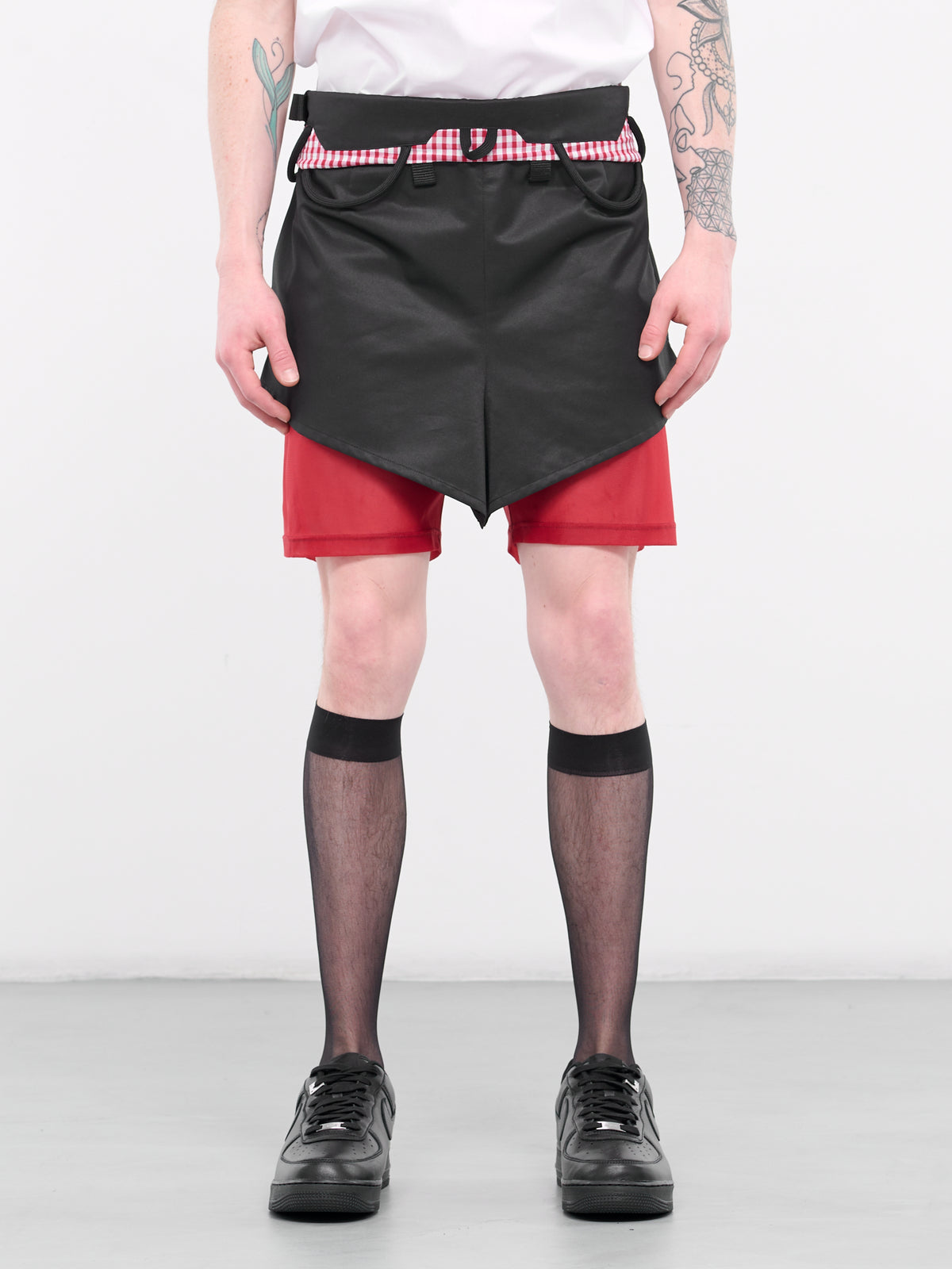 Climbing Skort (SO04-BLACK-RED-GINGHAM)