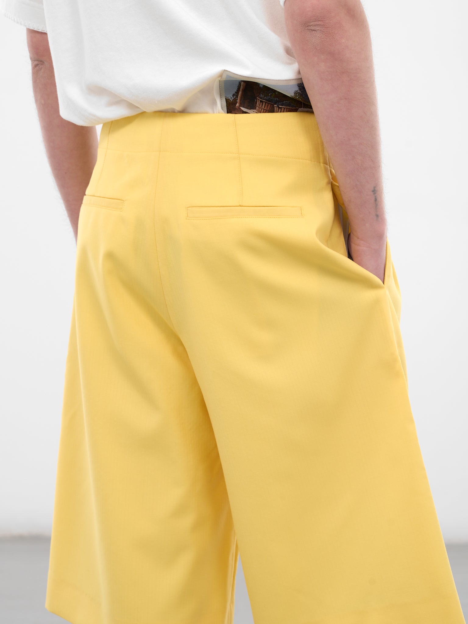 Yellow Wool Tailored Bermuda Shorts (SOM00536AW00732-250-YELLOW)