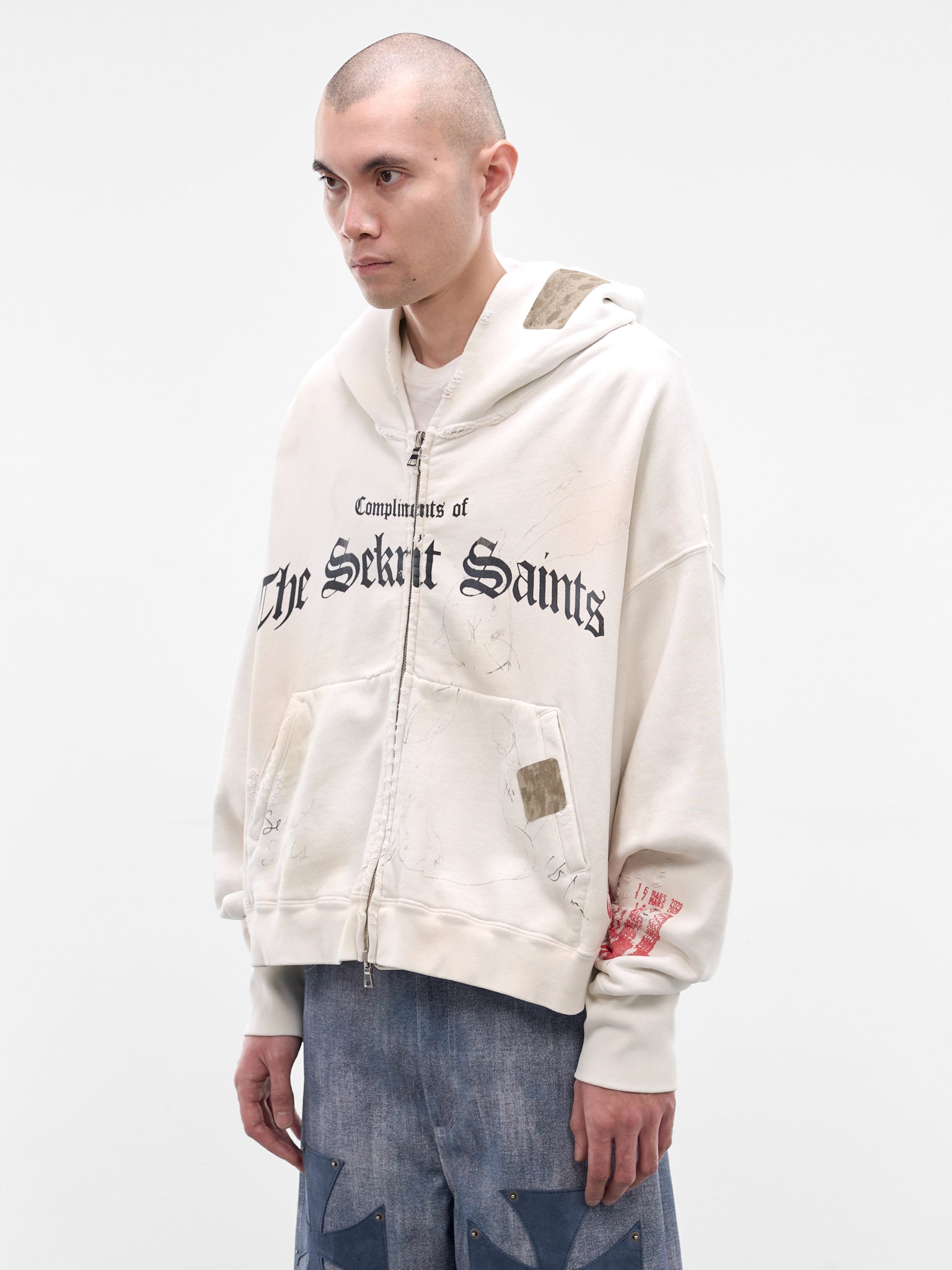 White Distressed Stamp Zip Hoodie (SS26-SEK-HD02-WHITE)