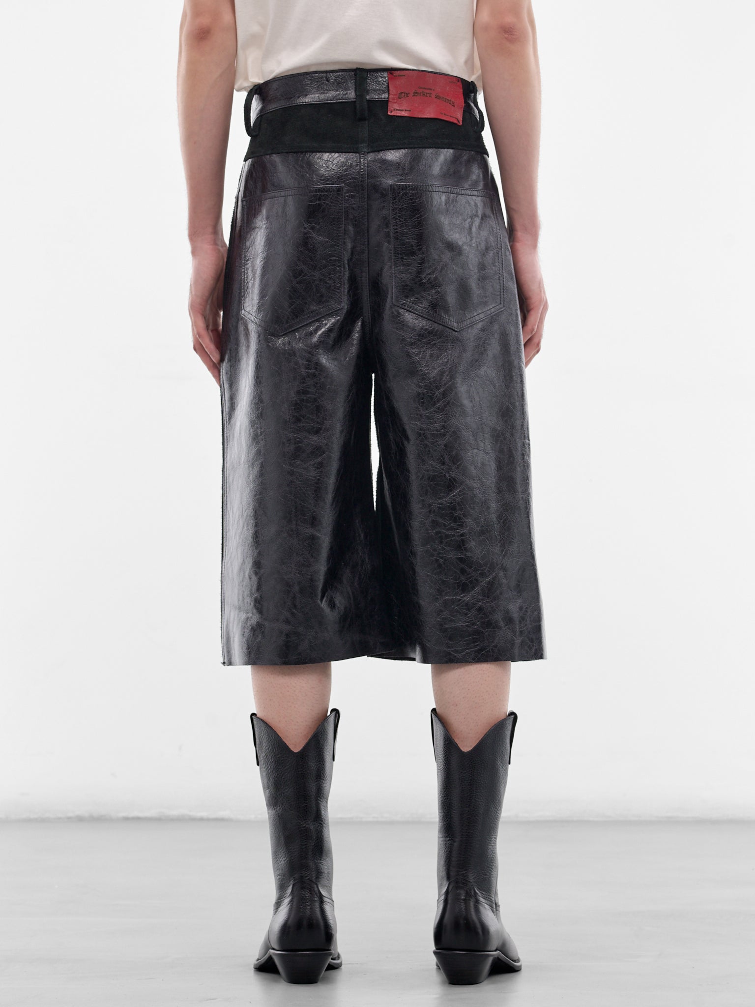 Black Leather Chopper Shorts (SS26-SEK-PNT05-BLACK)