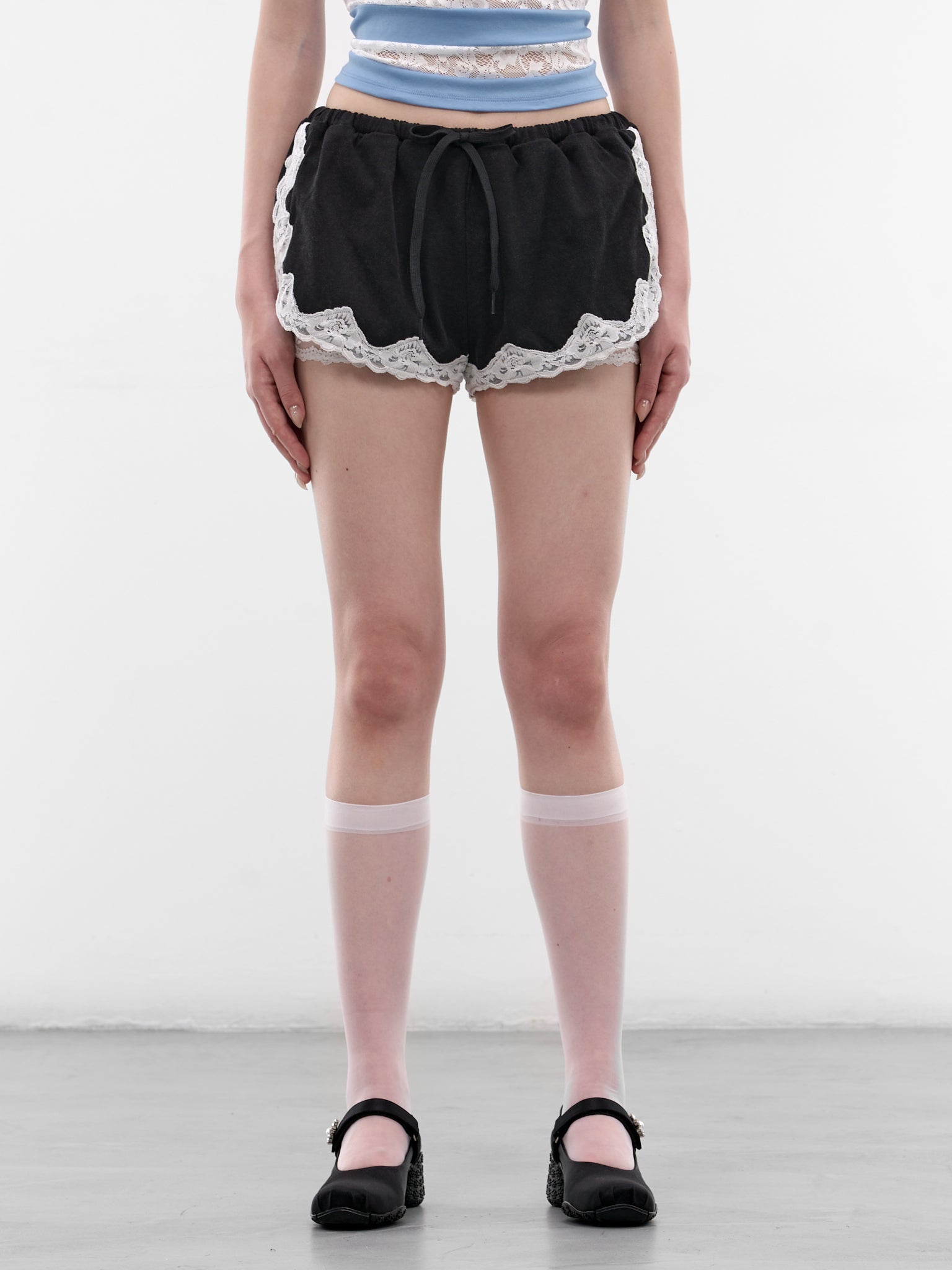 Black Lace Lined Mini Shorts (SS2600TR17BK-BLACK)