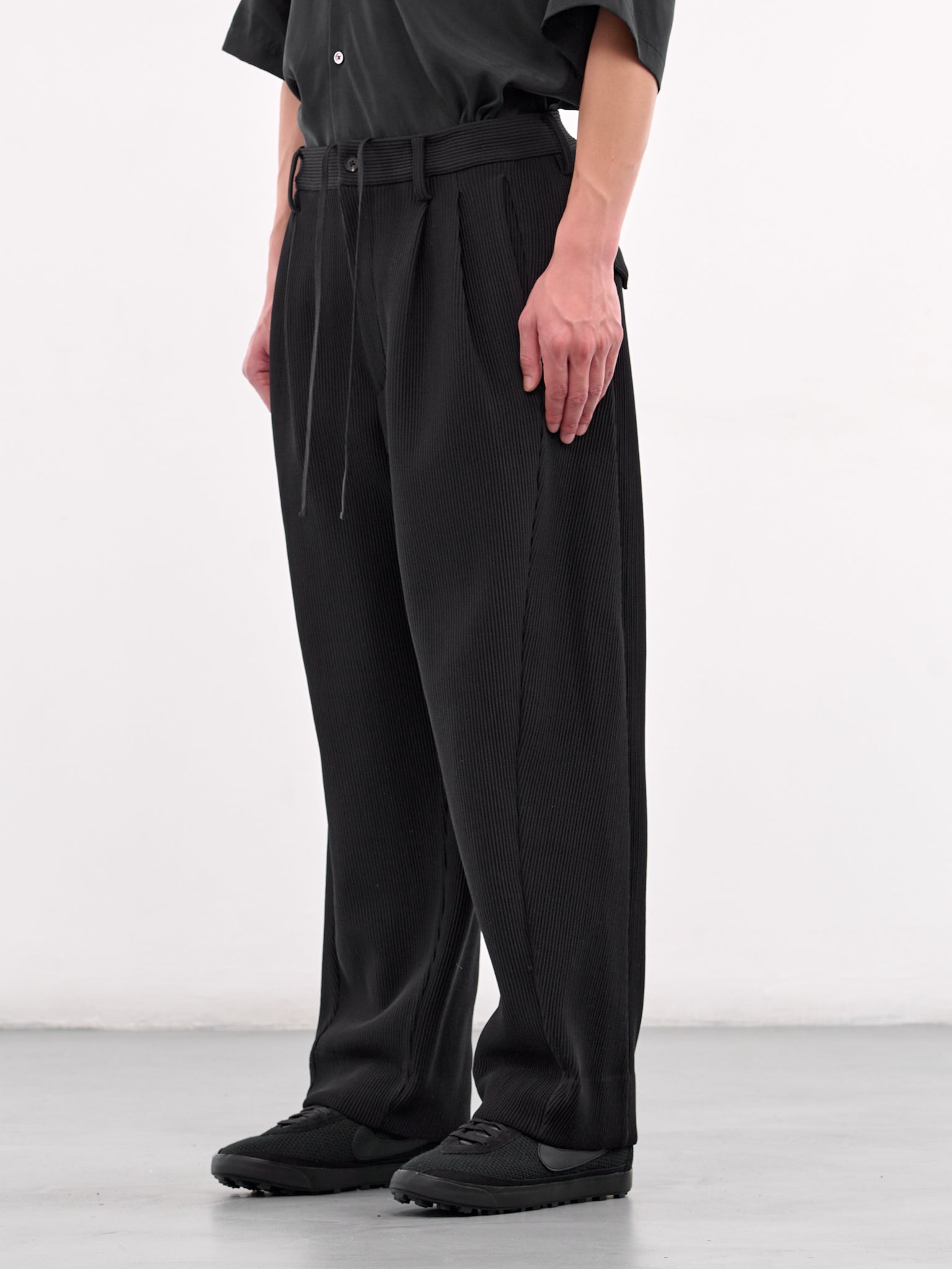 Ribbed Wide Leg Trousers (ST-1129-BLACK)