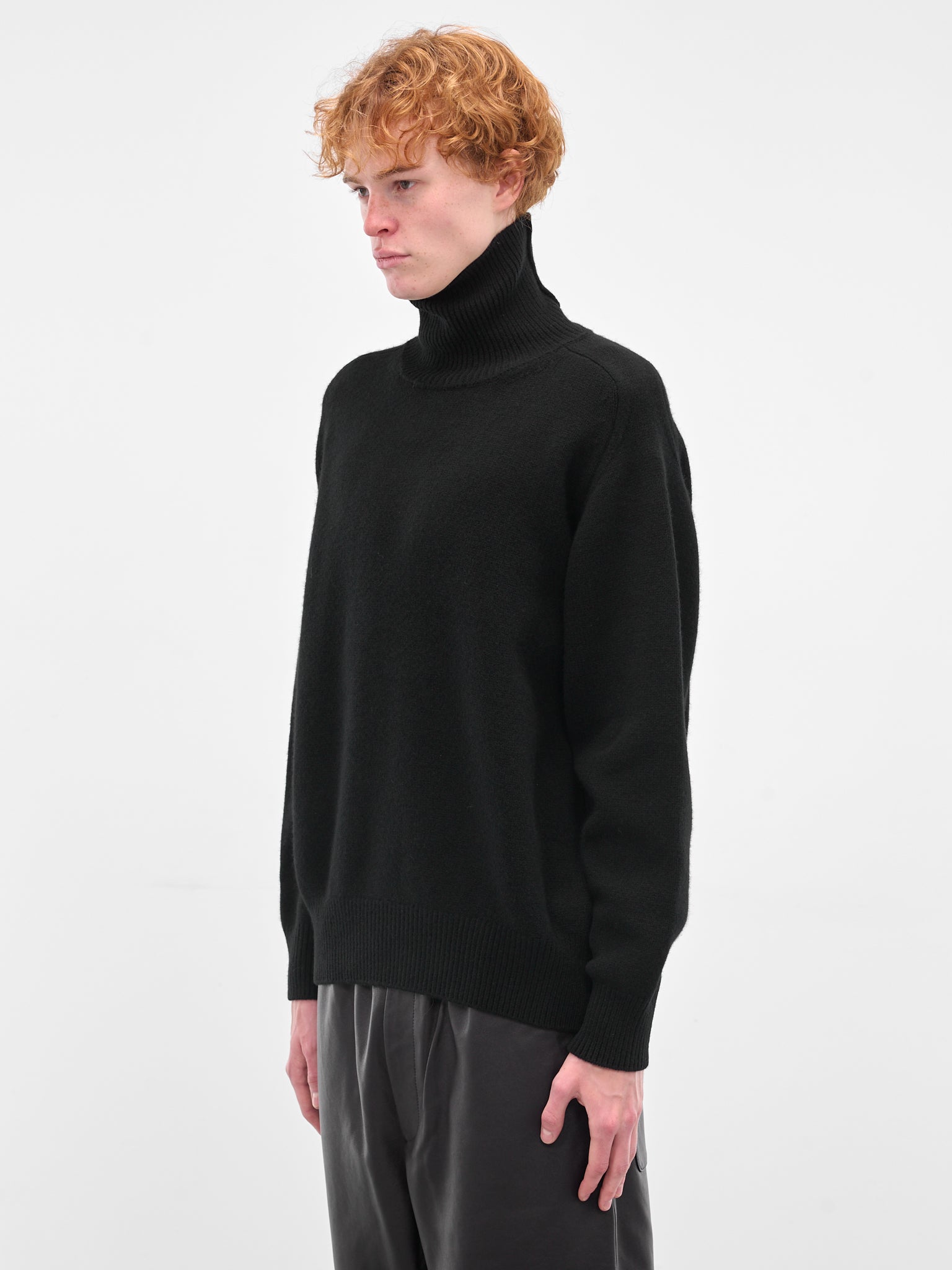 Black Wool Turtleneck Sweater (ST-1290-BLACK)