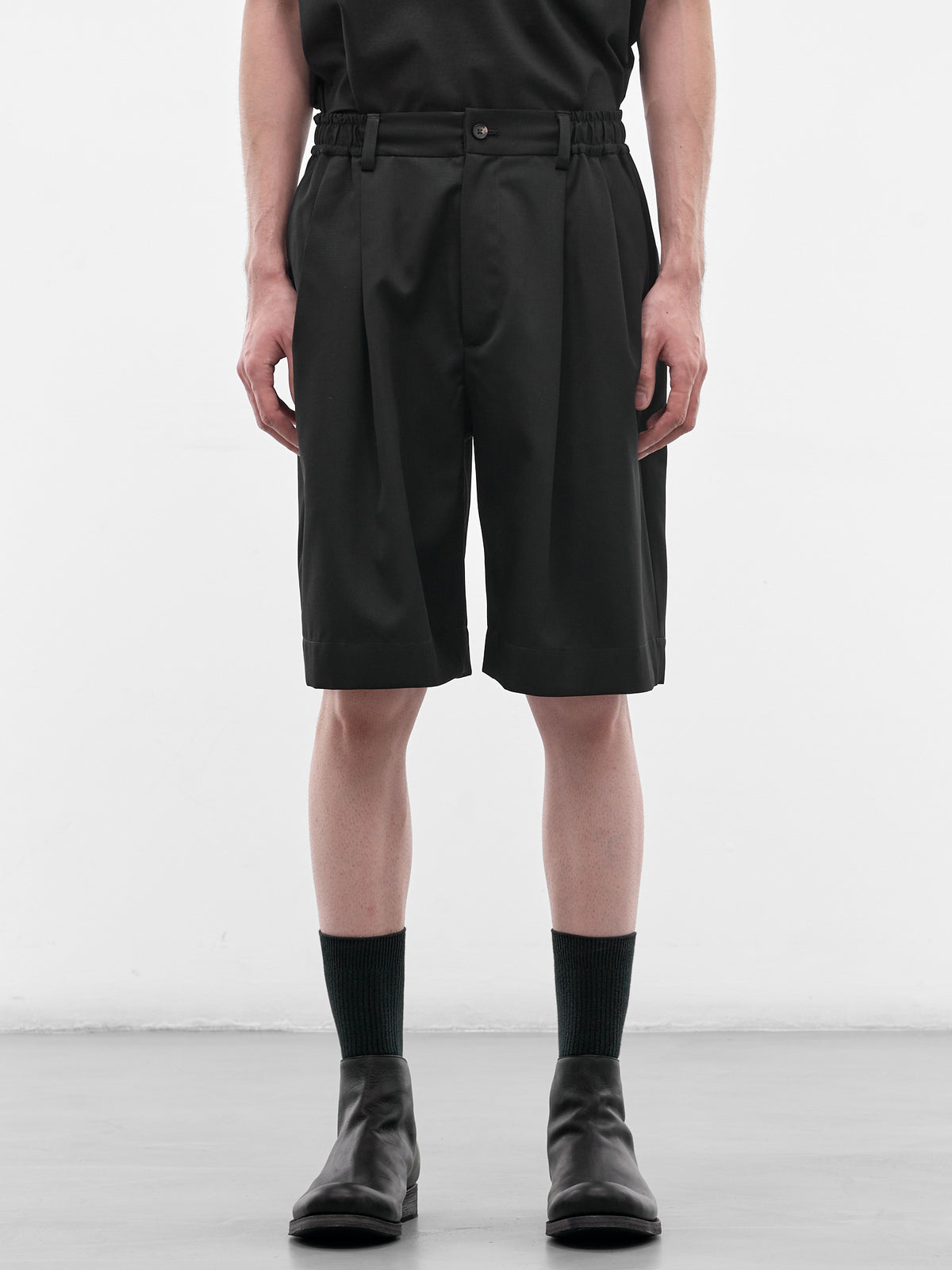 Black Elasticated Waist Wool Shorts (ST-1435-BLACK)