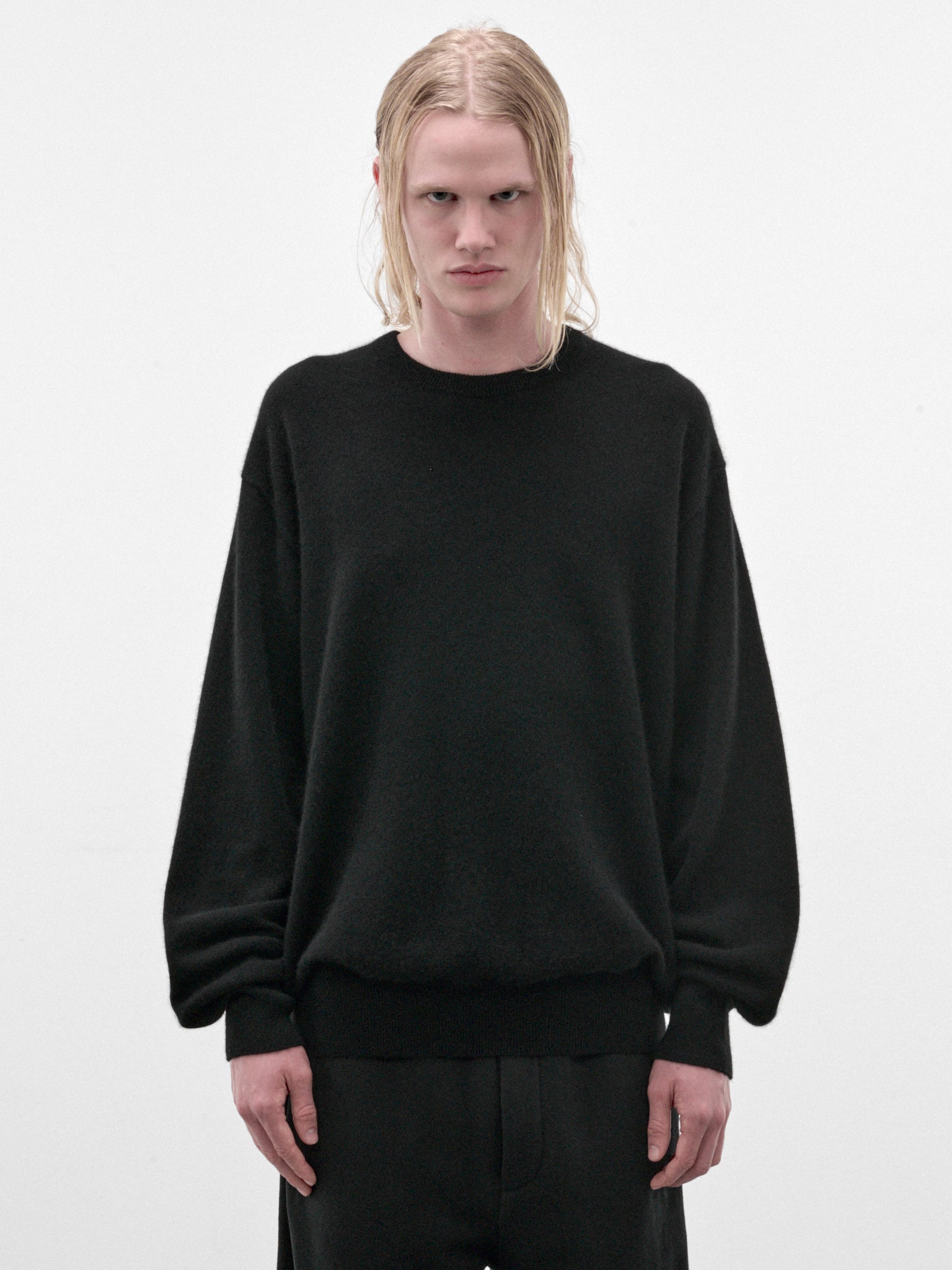 Black Cashmere Crewneck Sweater (ST-1628-BLACK)