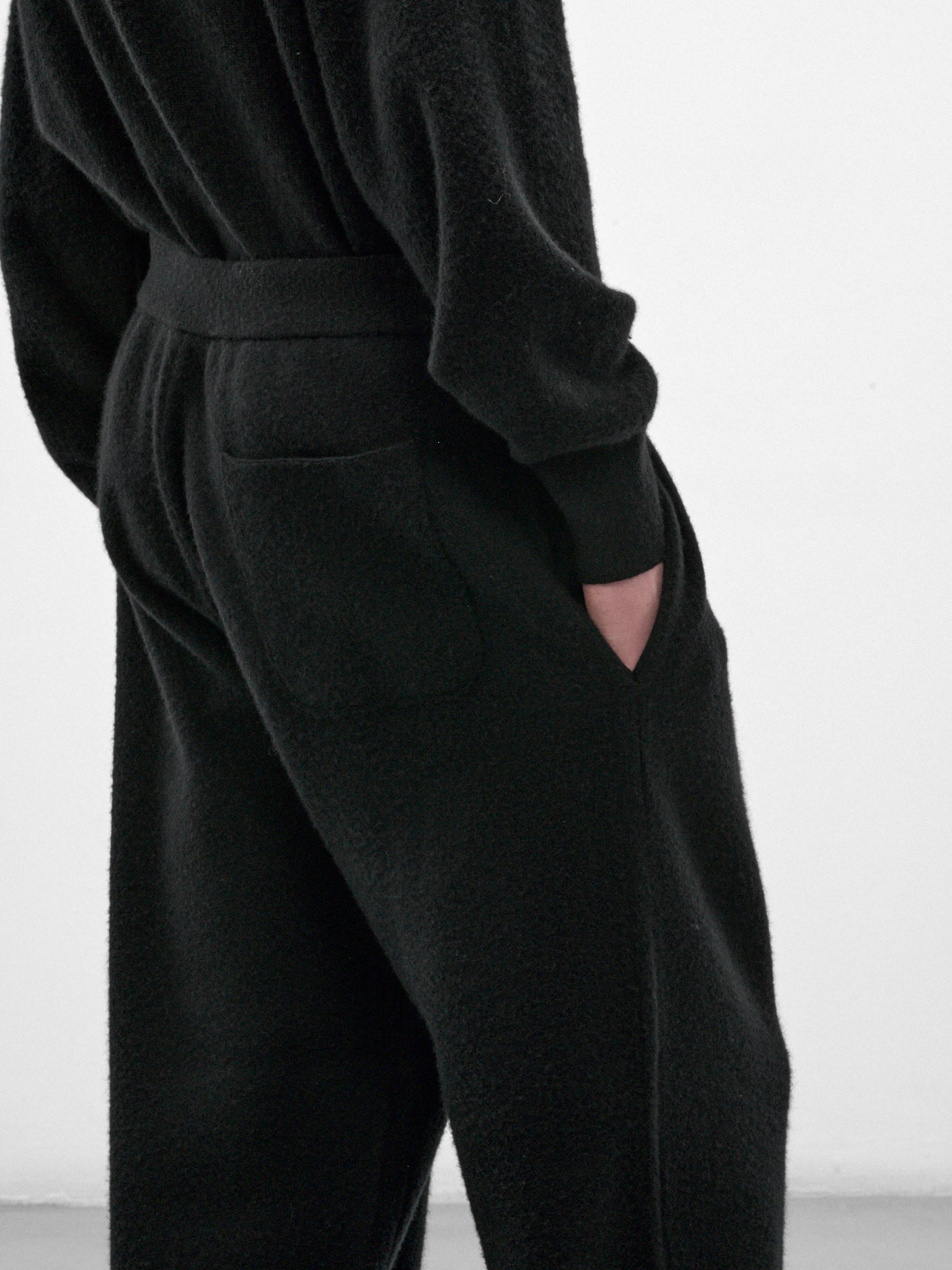 Black Wool Knit Easy Trousers (ST-1641-BLACK)