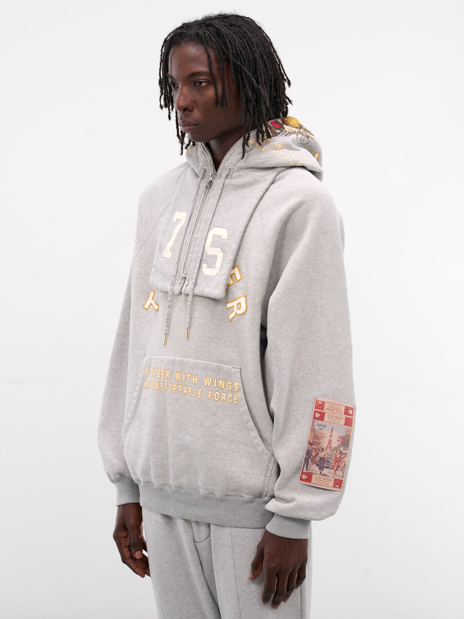 Gray 'Tiger Ascend' Graphic Hoodie (SW-SV-NGA-1004-GRAY)