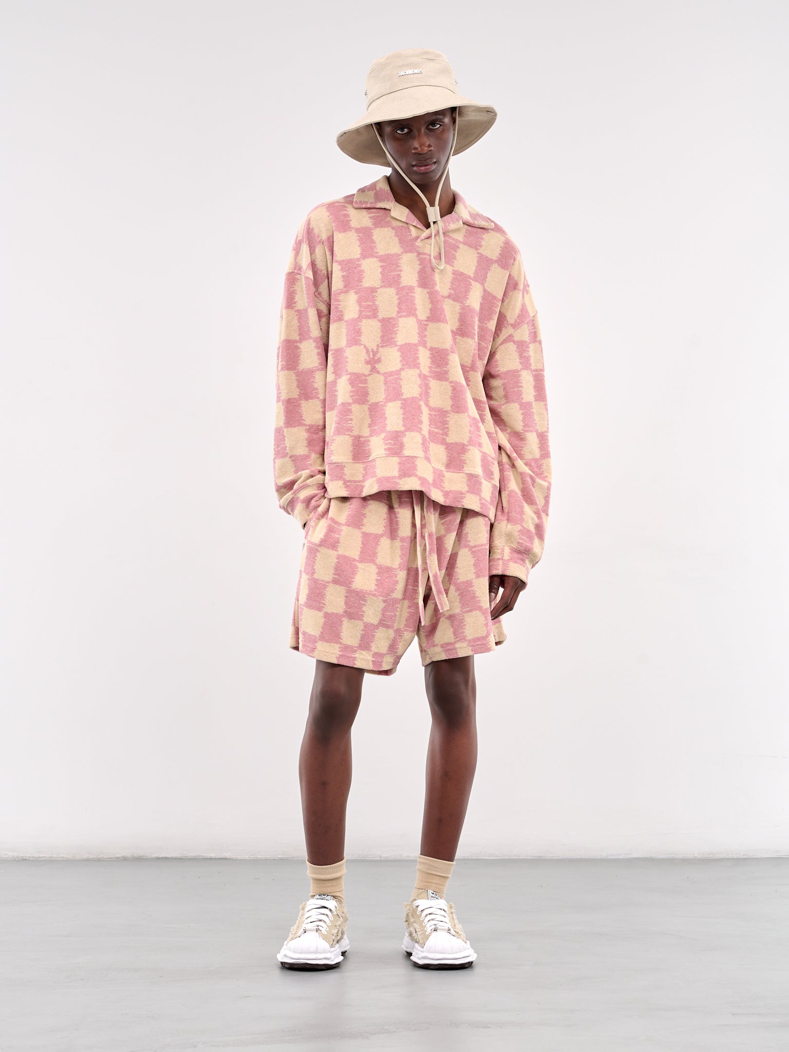 Checkerboard Shorts (PT010V1-BEIGE-PINK)