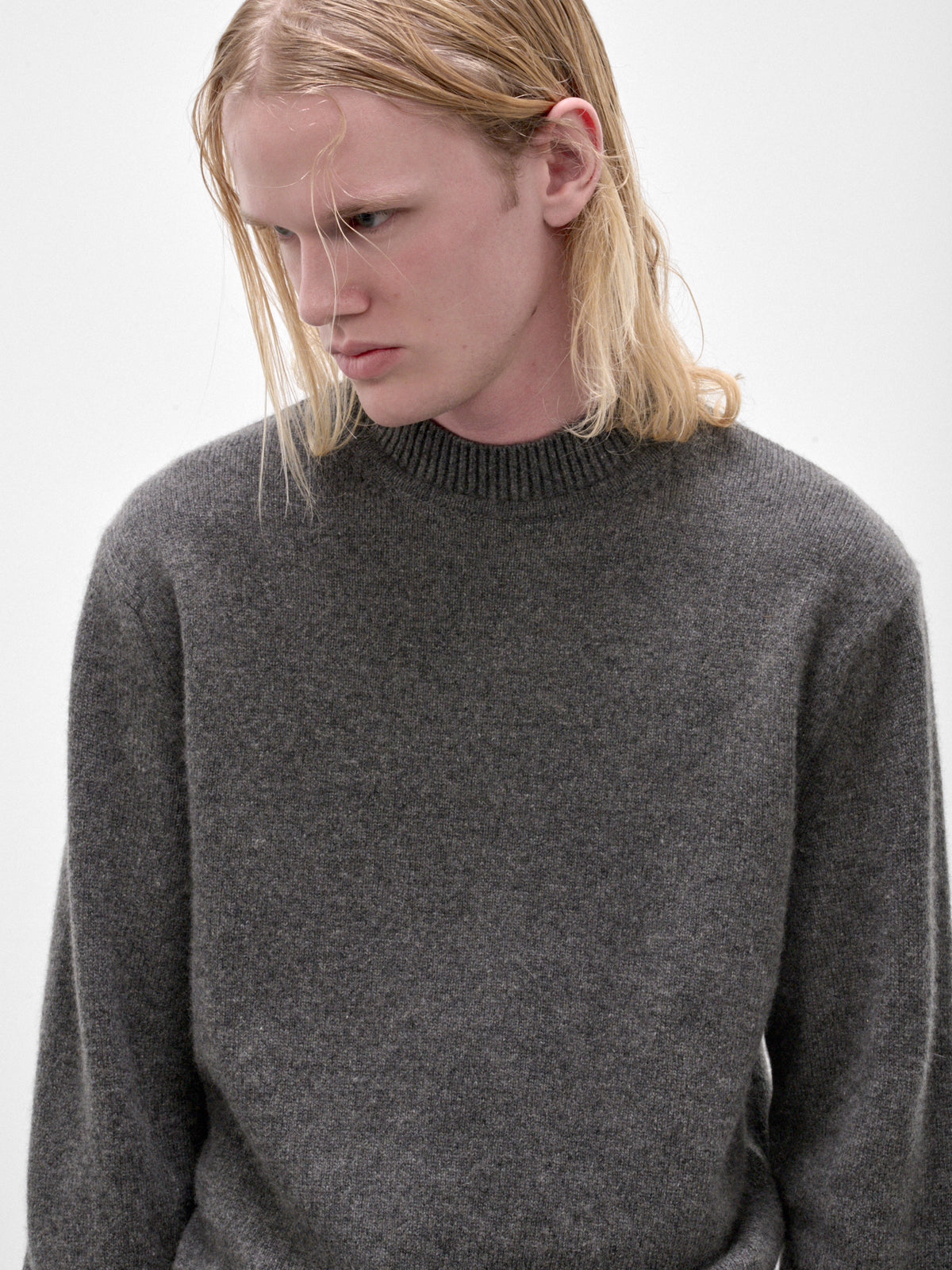 Gray Cashmere Crewneck Sweater (SWM00635AK00264-GREY)